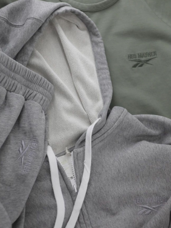 Hed Mayner x Reebok Sweat Jogger Grey Melange - 24FW, Hed Mayner x Reebok Zipped Hoodie Grey Melange - 24FW 착용 스타일 - 3