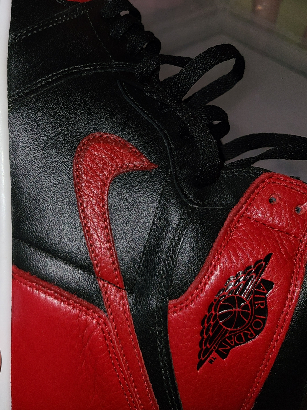 Jordan 1 Retro High OG Bred Banned 2016 착용 스타일 - 2