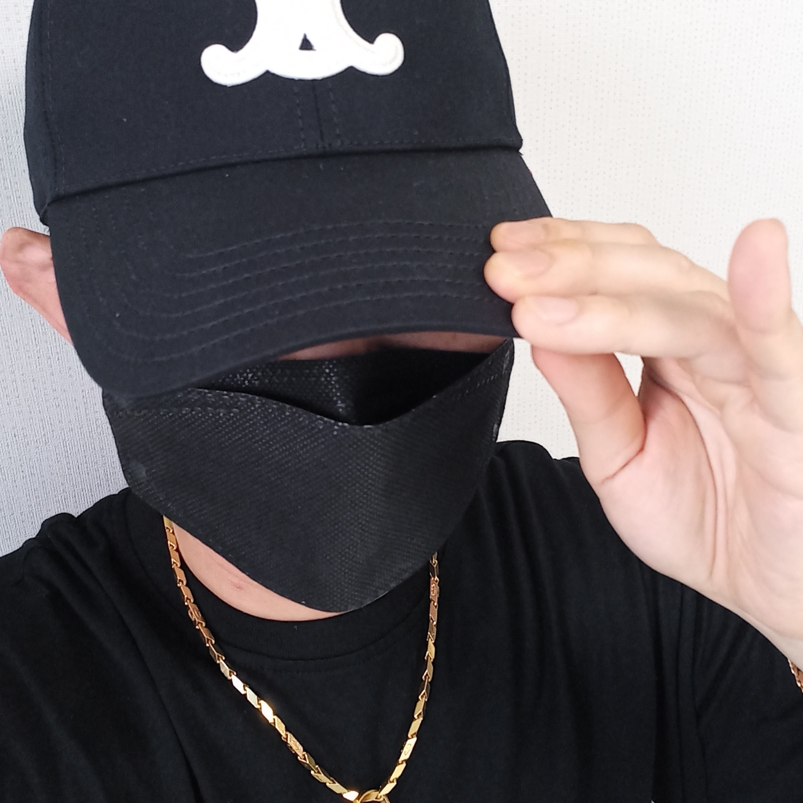 (W) Celine Triomphe Baseball Cap in Cotton Black, Supreme Cordura Ripstop S Logo 6-Panel Black - 23SS 착용 스타일 - 2