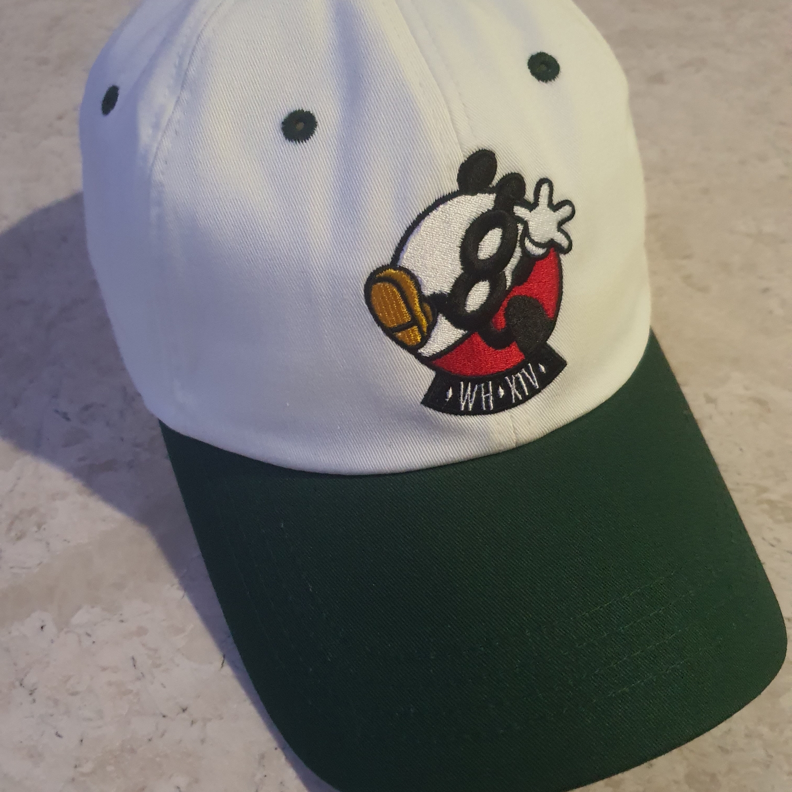 SERIES X Grafflex Coloring Ball Cap Green 착용 스타일