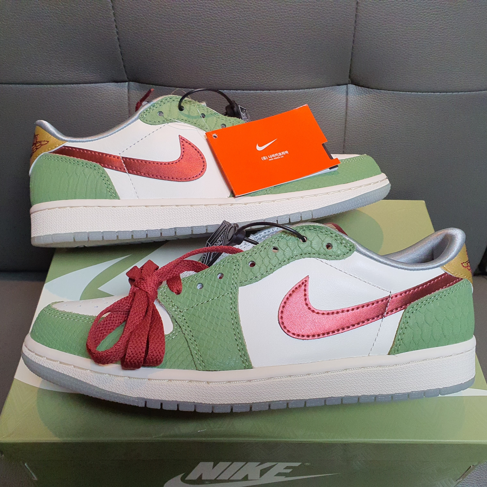 Jordan 1 Retro Low OG Chinese New Year 착용 스타일