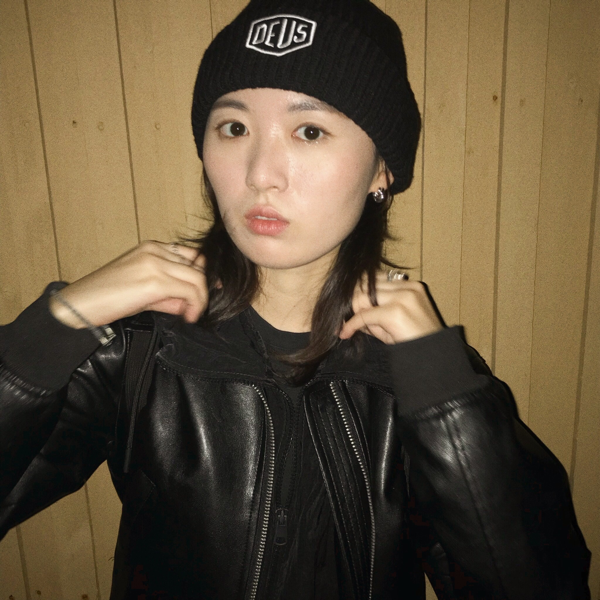 Deus Ex Machina Shield Beanie Black 착용 스타일 - 1