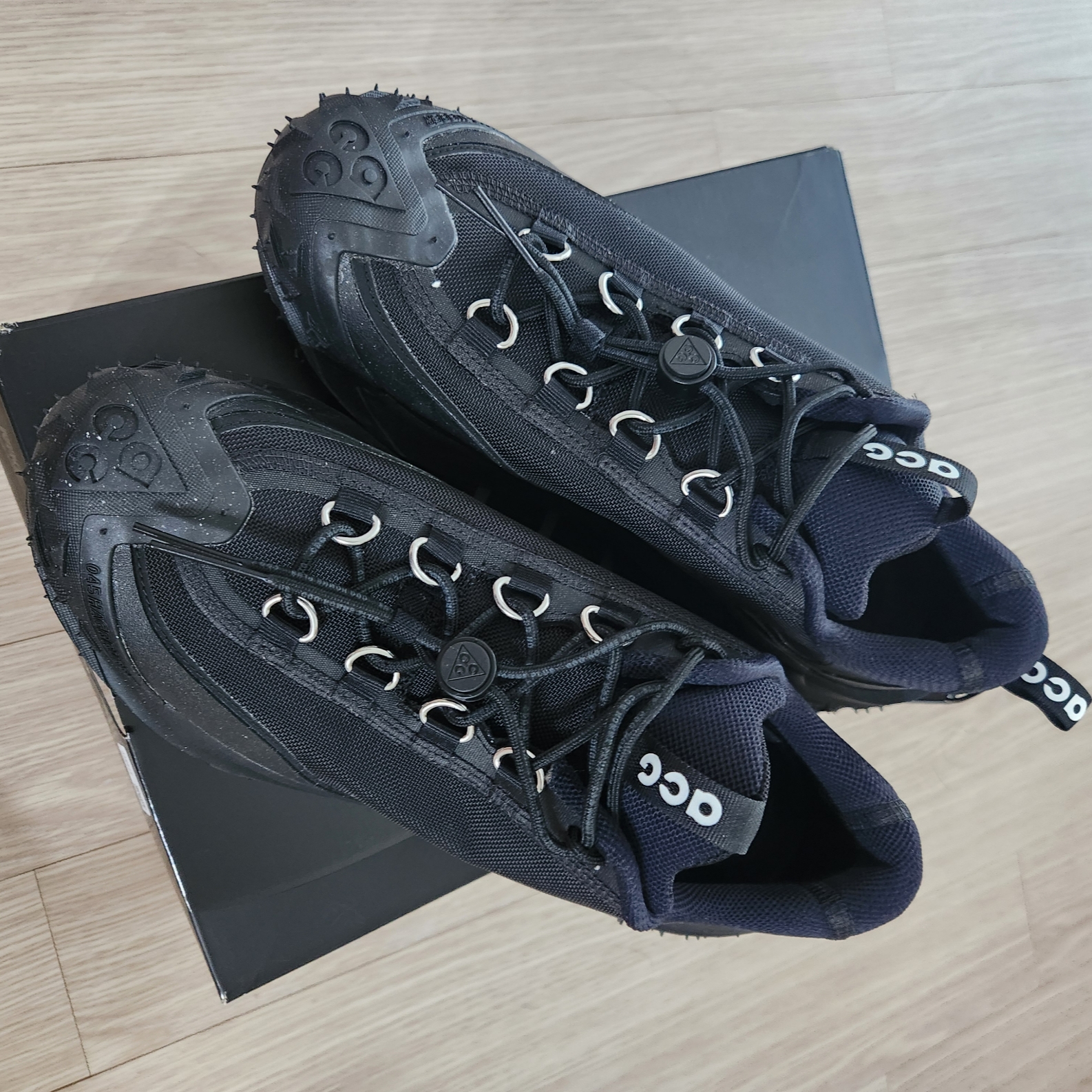 Nike x Comme des Garcons Homme Plus ACG Mountain Fly 2 Low Black 착용 스타일