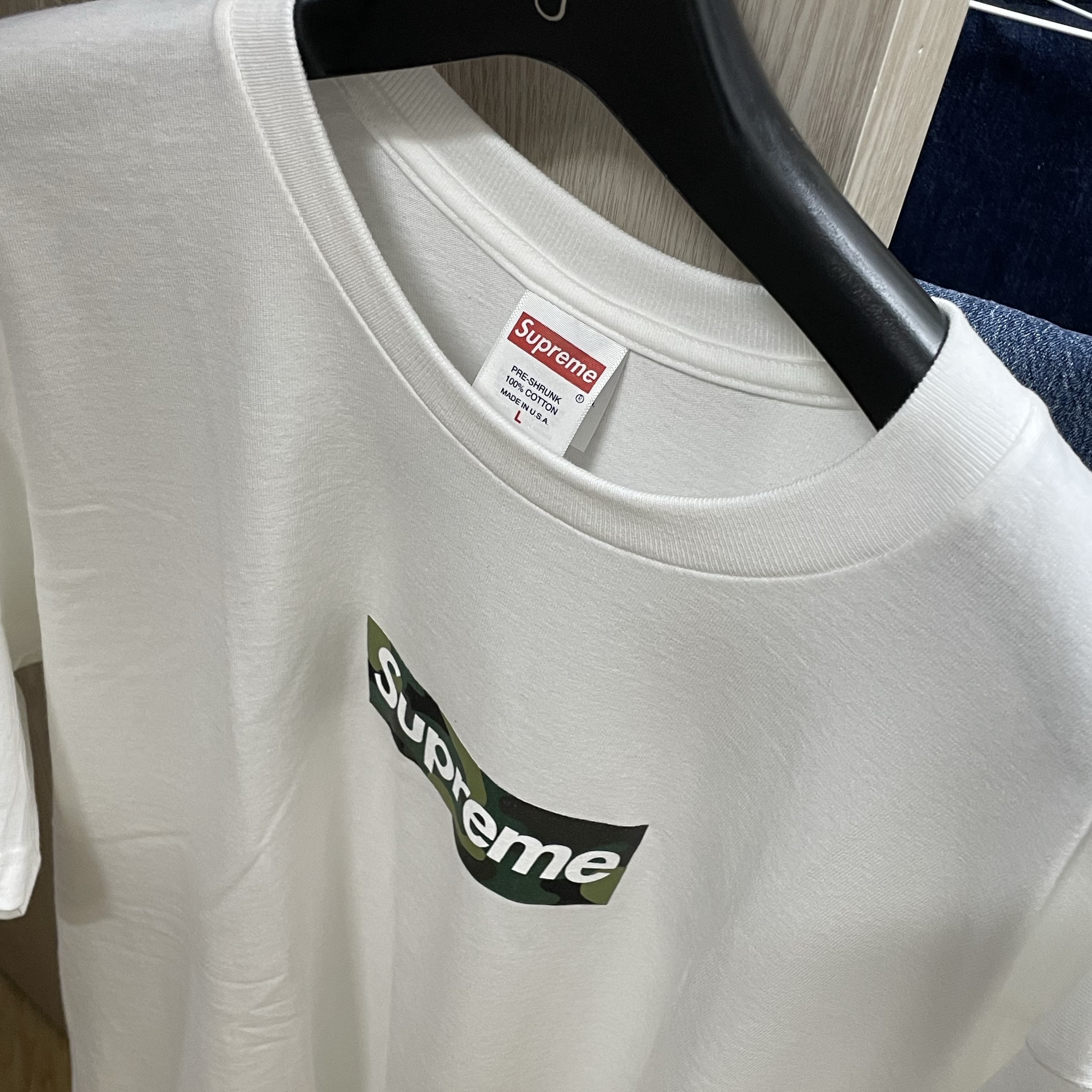 Supreme Box Logo T-Shirt White - 23FW 착용 스타일