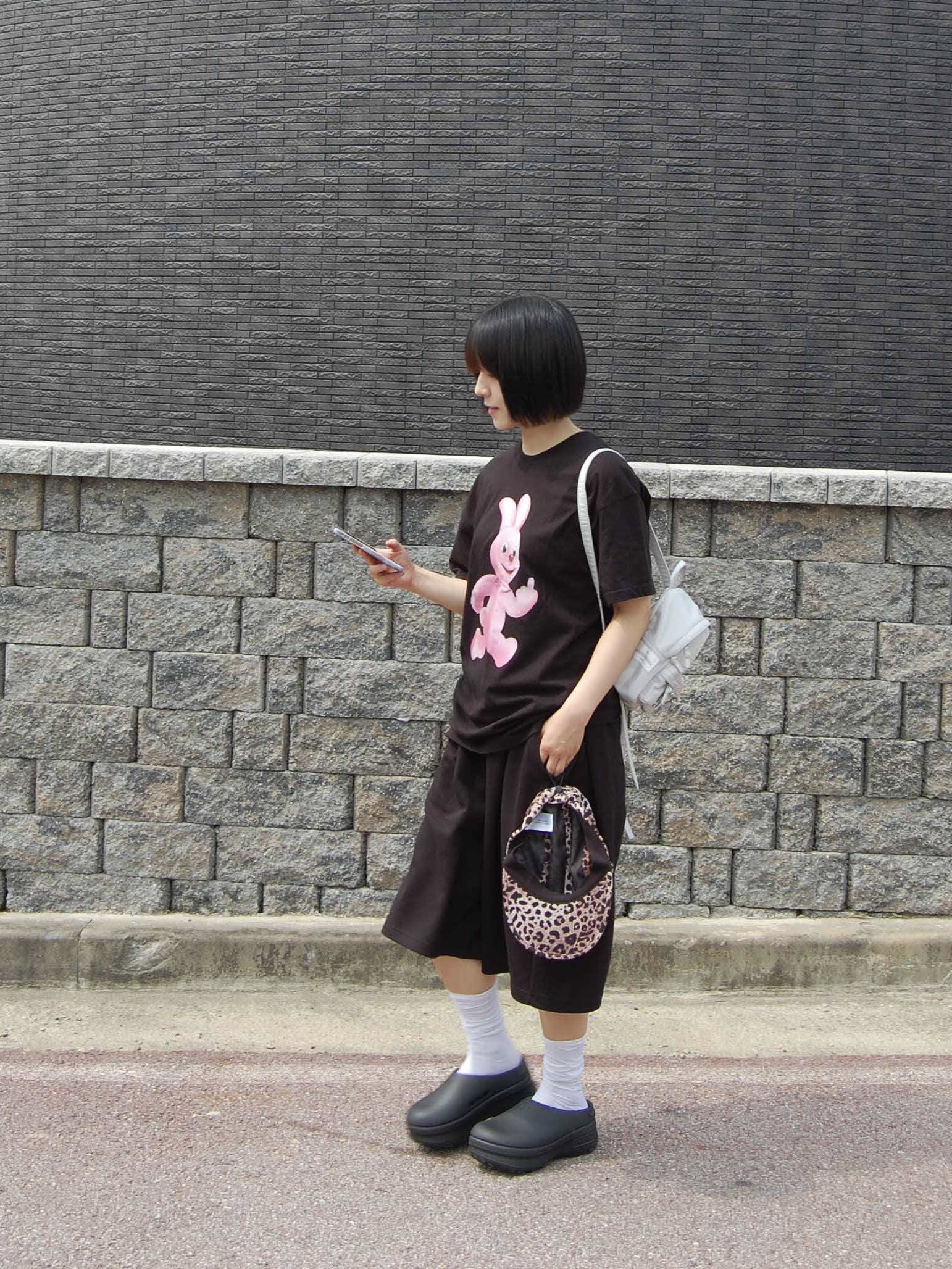 YOUCHE QS Duck Cap Leopard, (W) Adidas Adifom Stan Smith Mule Core Black 착용 스타일