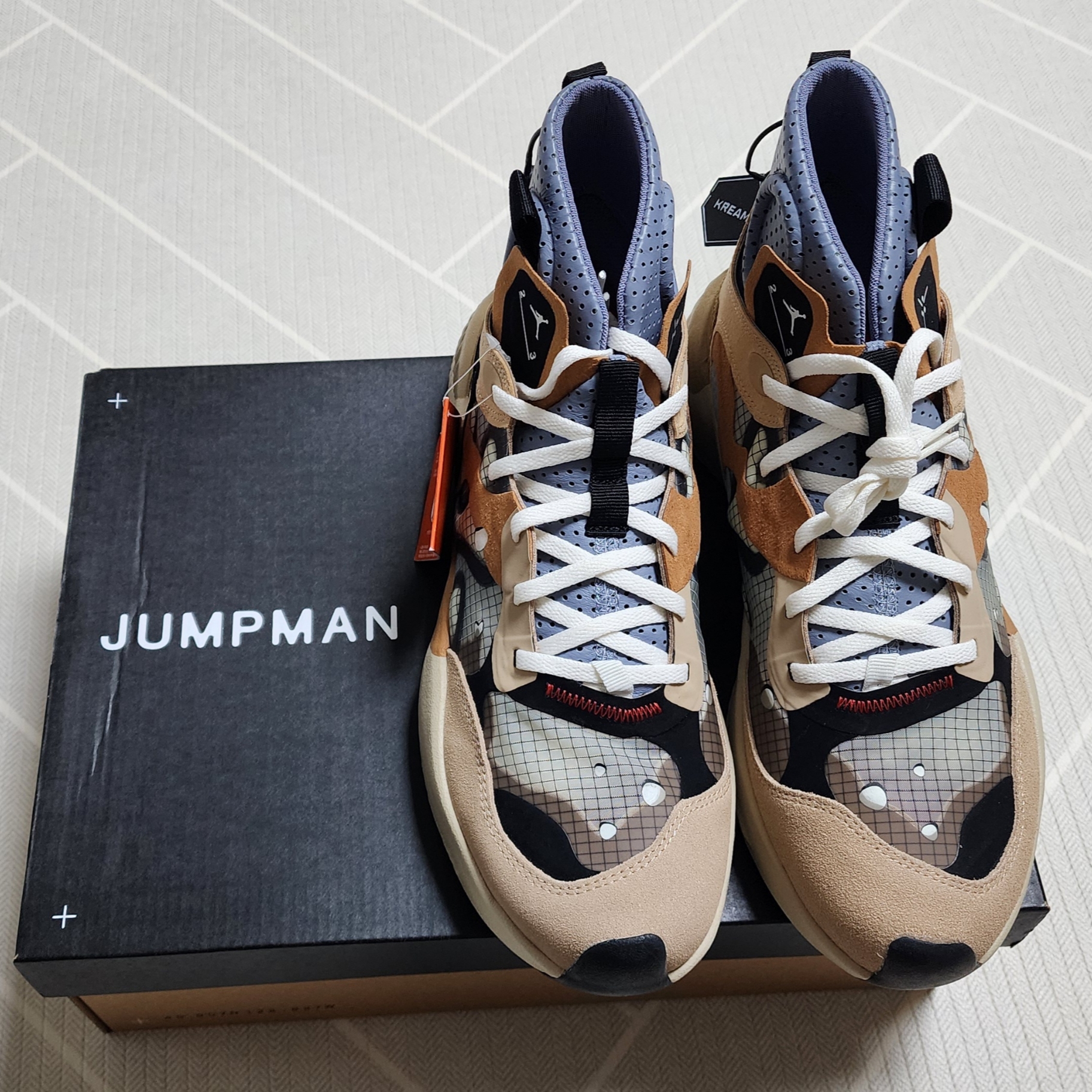 Jordan Delta 3 SP Dark Driftwood 착용 스타일 - 2