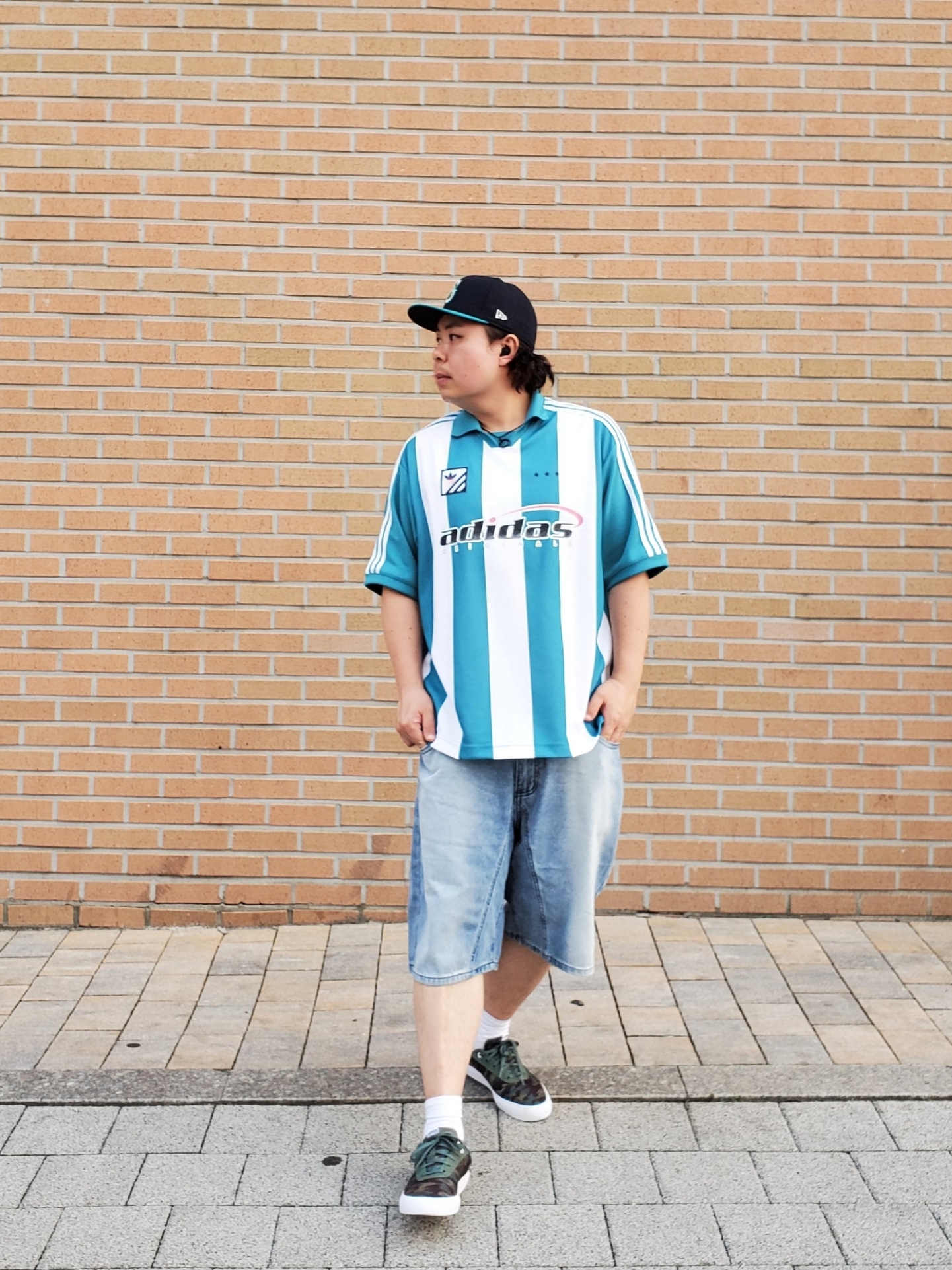 Adidas Trefoil Logo Play Football Graphic S/S Polo T-Shirt Arctic Fusion - KR Sizing 착용 스타일 - 4