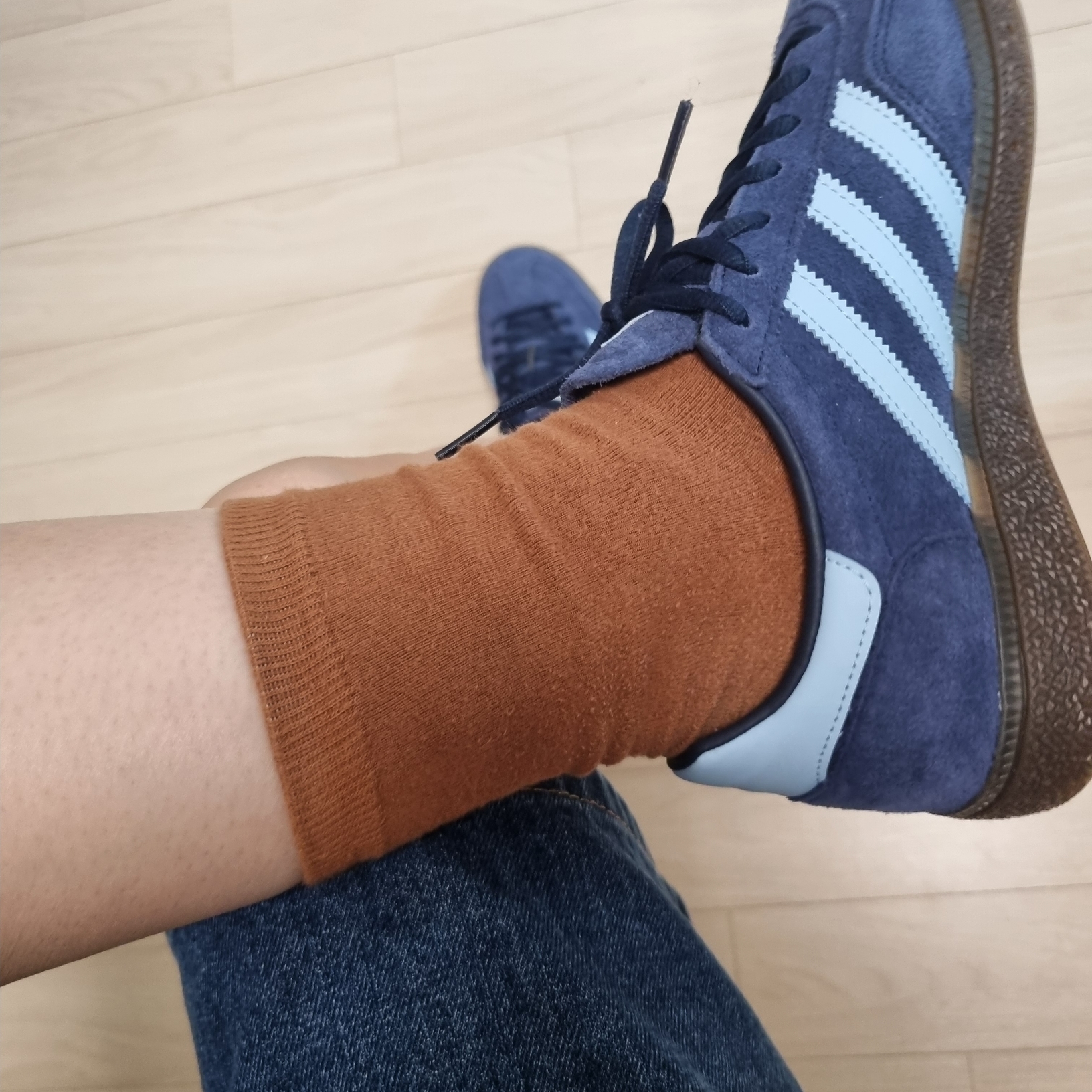 Adidas Spezial Handball Collegiate Navy 착용 스타일 - 2
