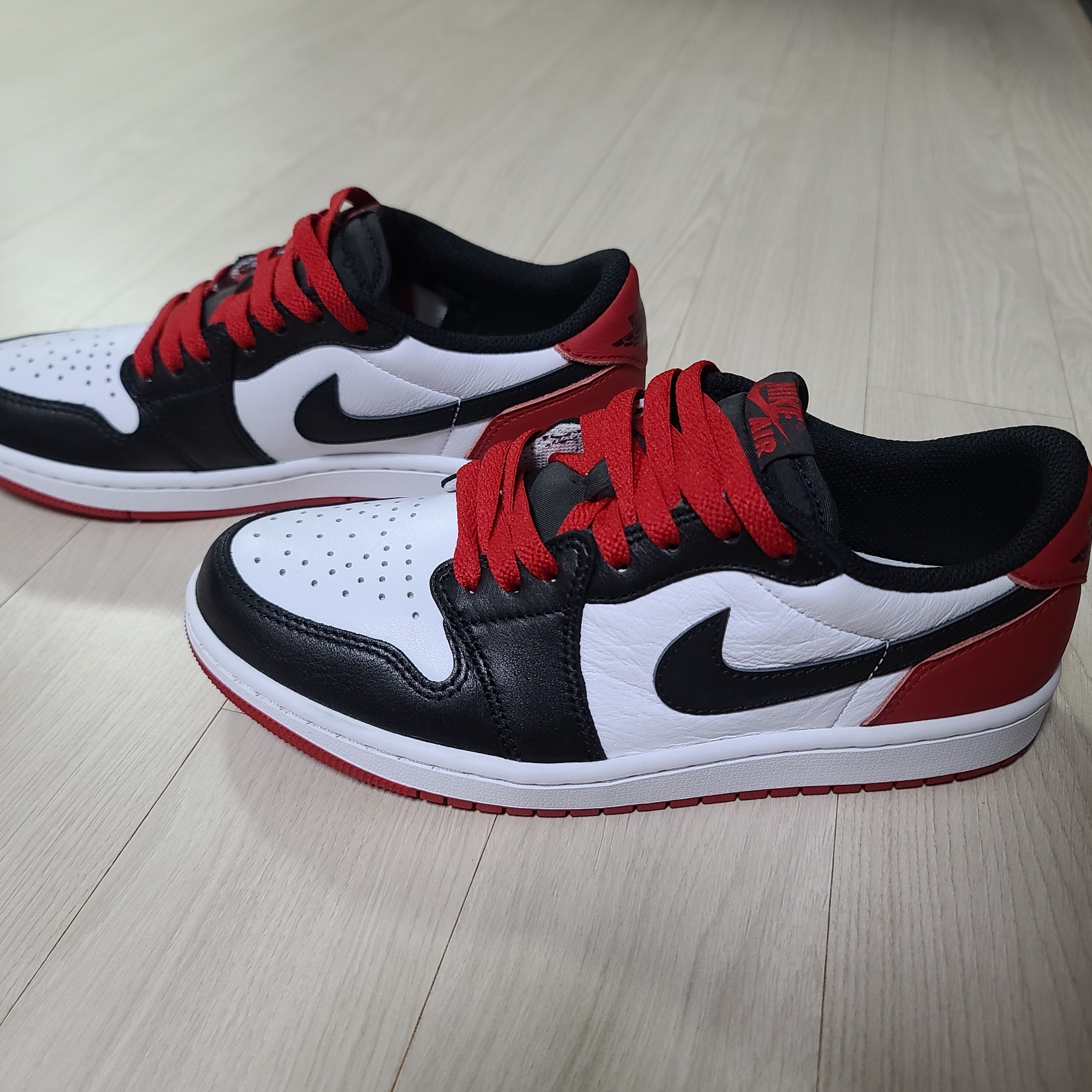 Jordan 1 Retro Low OG Black Toe 착용 스타일