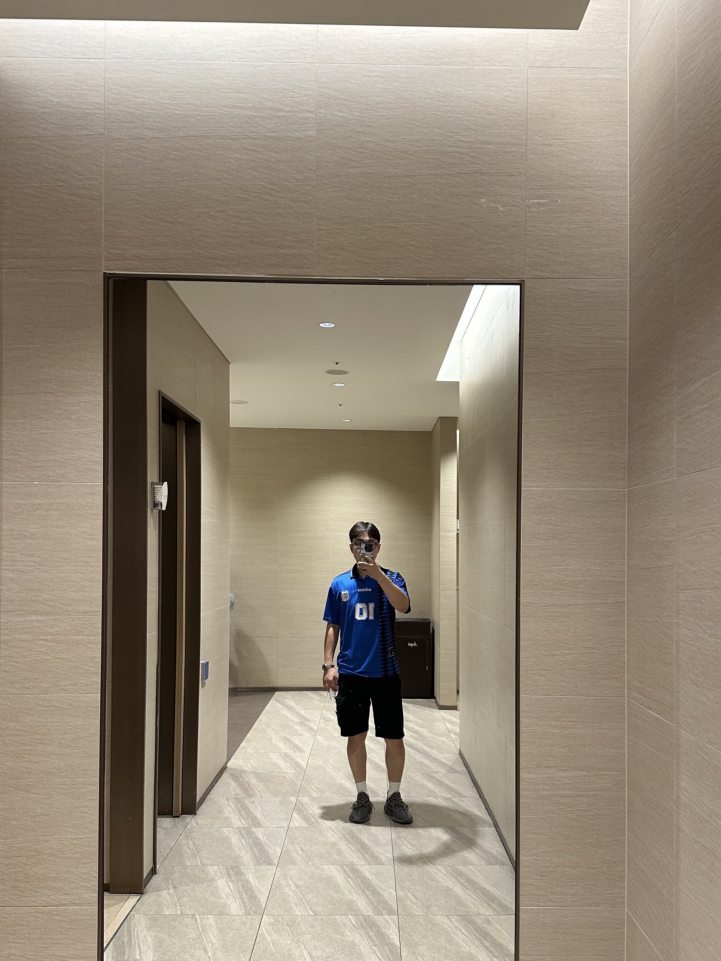 Adidas Argentina 1994 Away Jersey Blue - KR Sizing, Adidas Yeezy Boost 350 V2 Beluga 2.0 착용 스타일