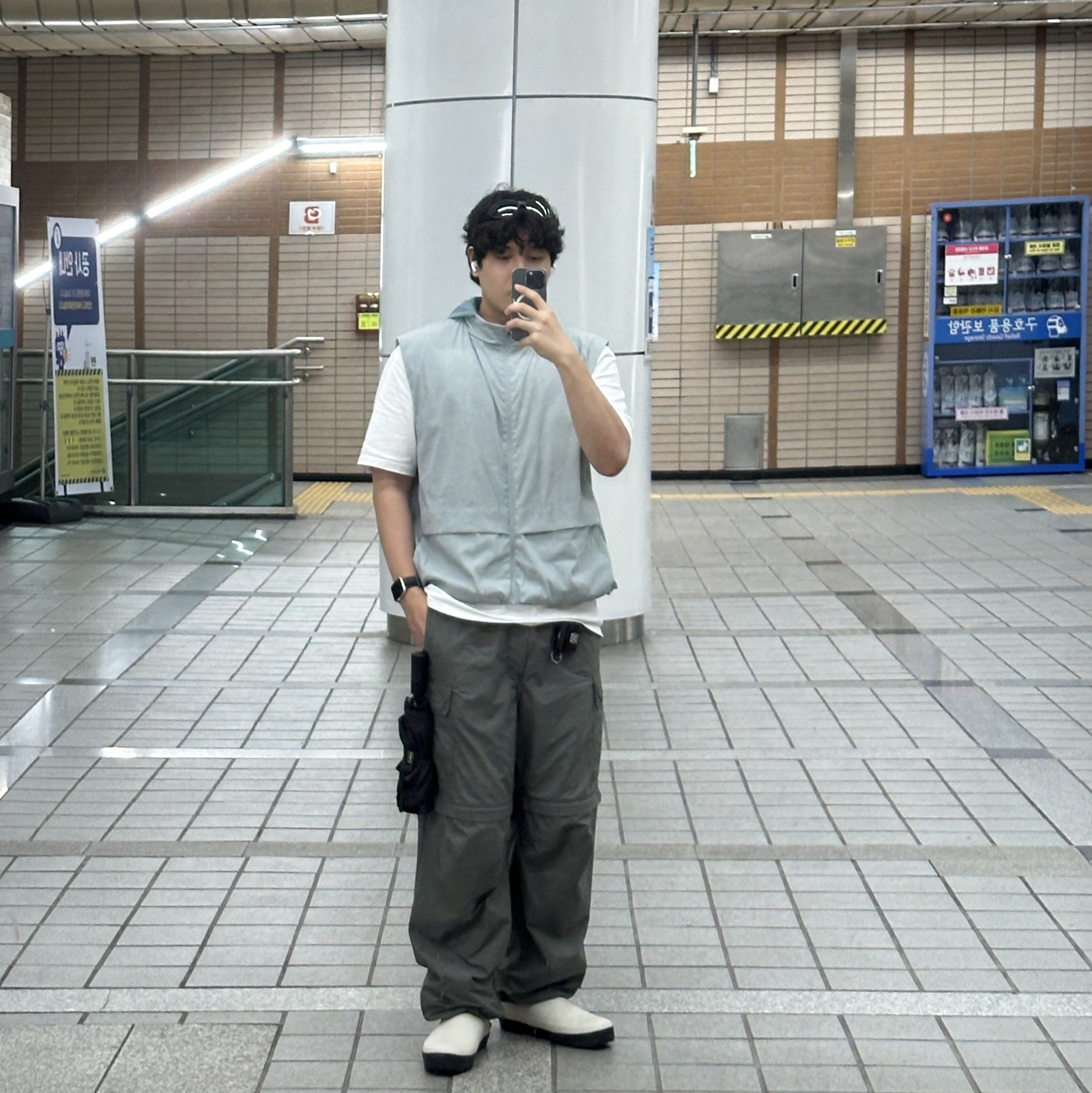 Moonstar 810s ET027 Marke Modi White, Oakley Eye Jacket Redux Matte Black Frame Prizm Grey Lenses High Bridge Fit 착용 스타일