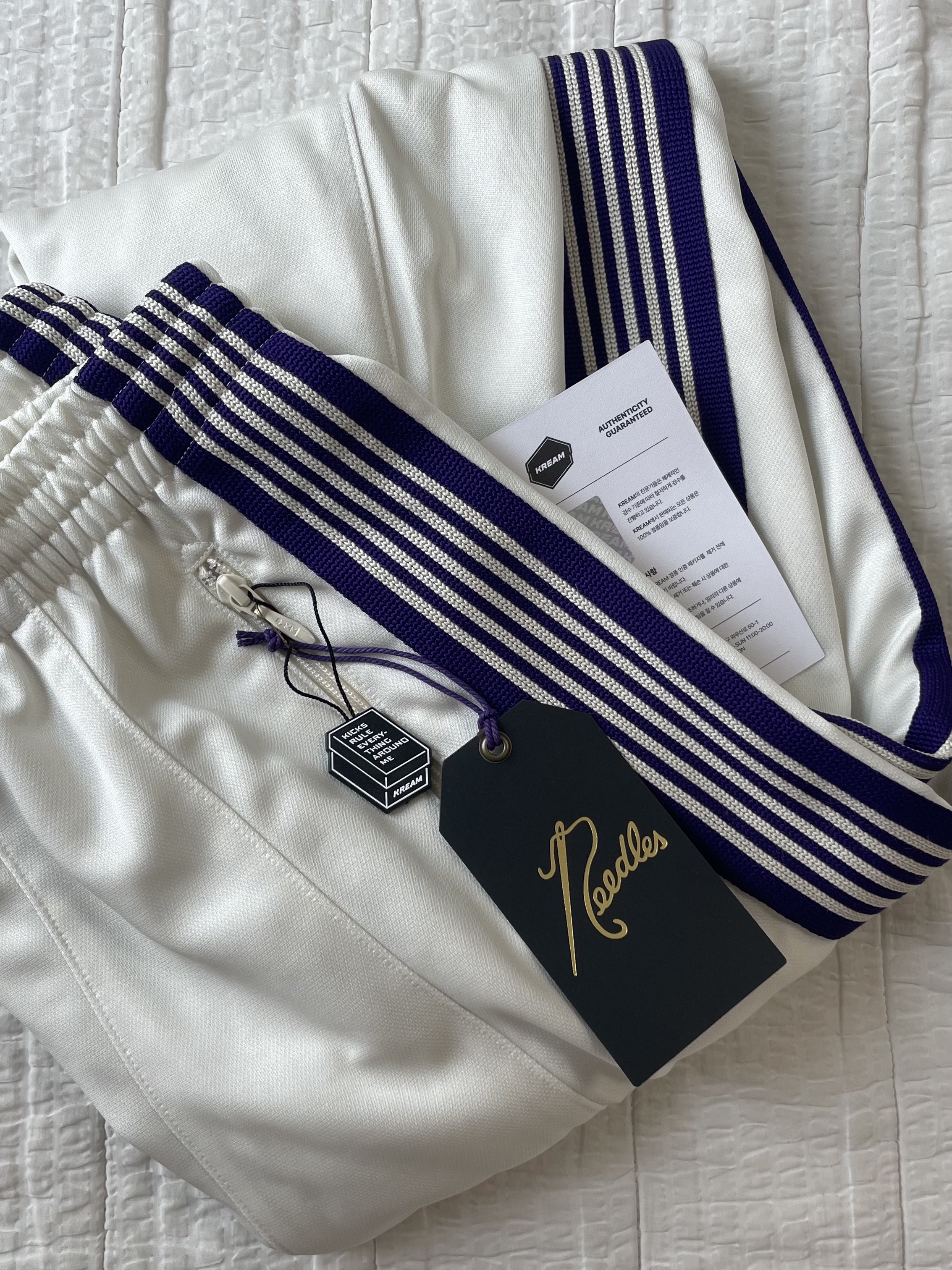 Needles H.D. Track Pants Poly Smooth Ice White 착용 스타일