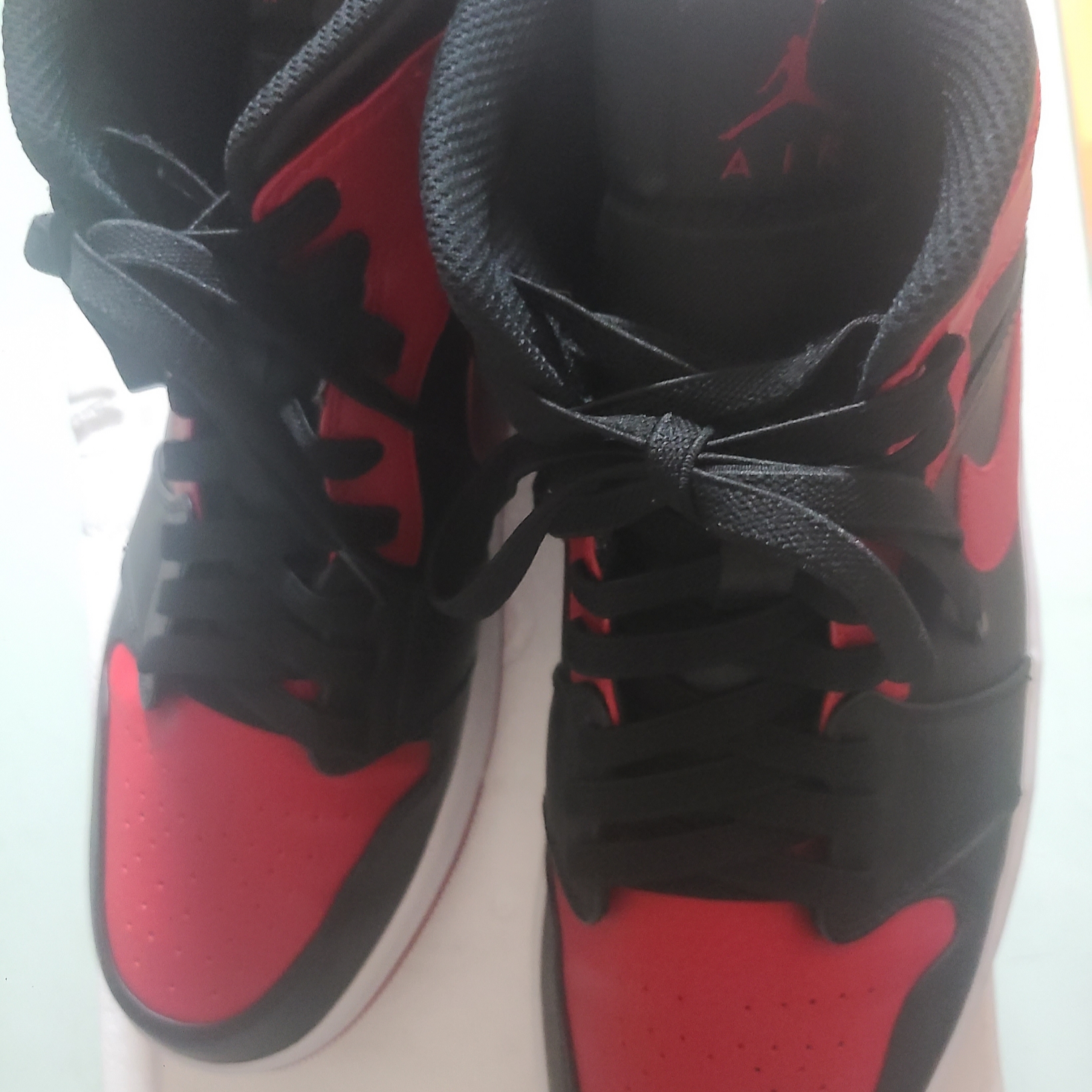 Jordan 1 Mid Bred Banned 2020 착용 스타일