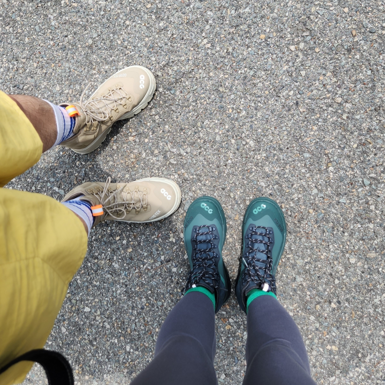 Nike ACG Air Zoom Gaiadome Gore-Tex Vintage Green, Nike ACG Air Zoom Gaiadome Gore-Tex Khaki Light Bone 착용 스타일 - 3