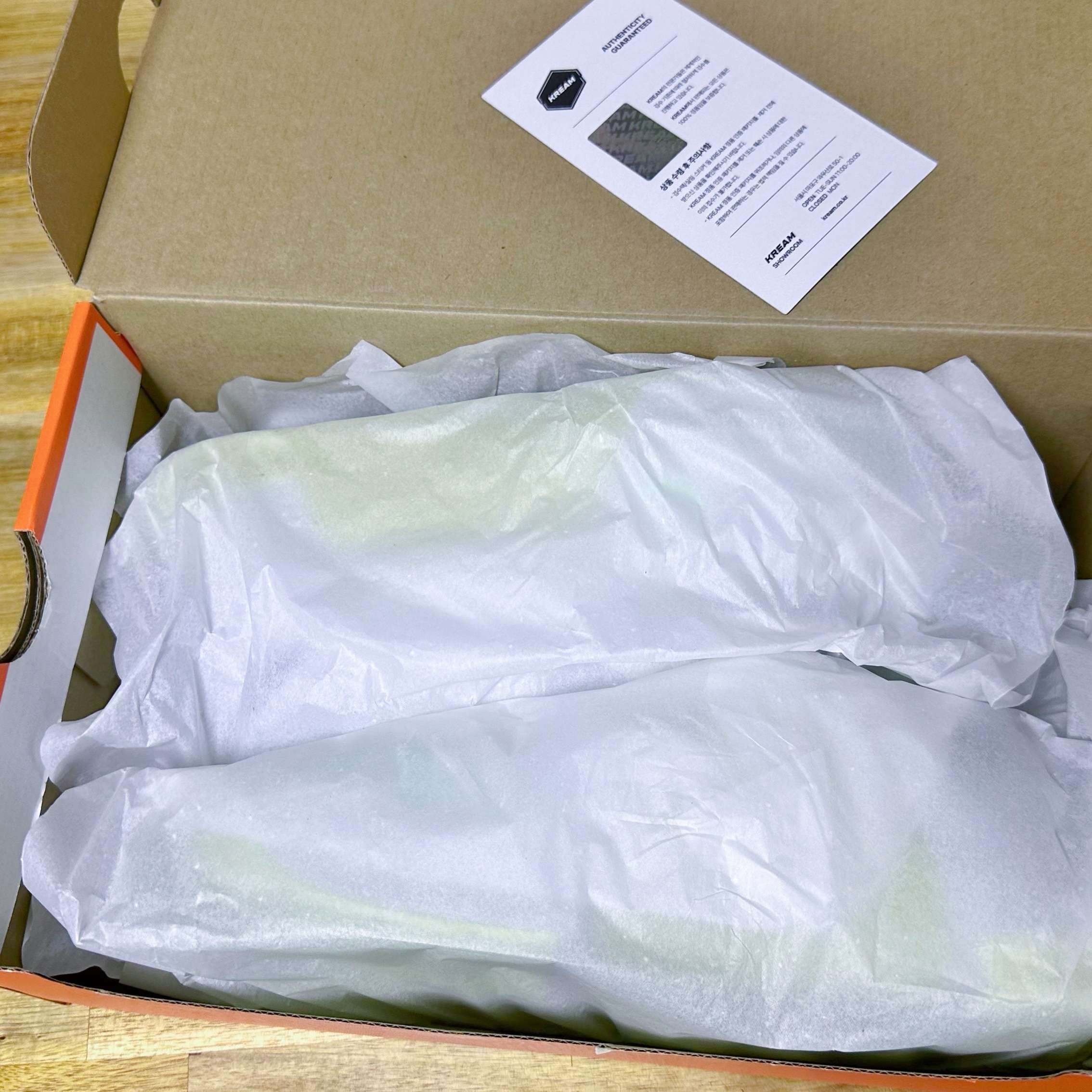 (W) Nike Metcon 9 White Luminous Green 착용 스타일 - 3