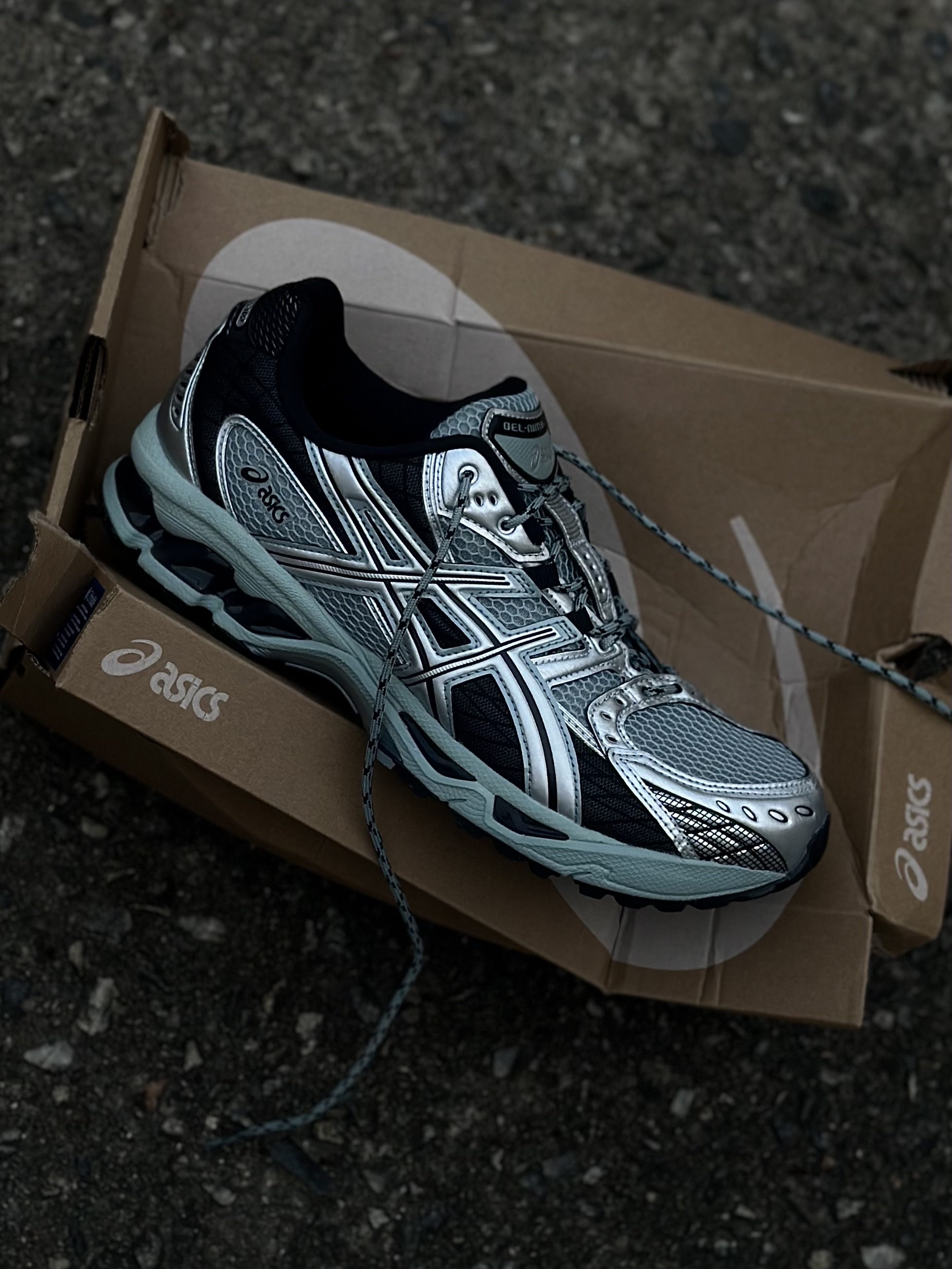 Asics Gel-Nimbus 10.1 Ocean Haze Pure Silver 착용 스타일 - 5