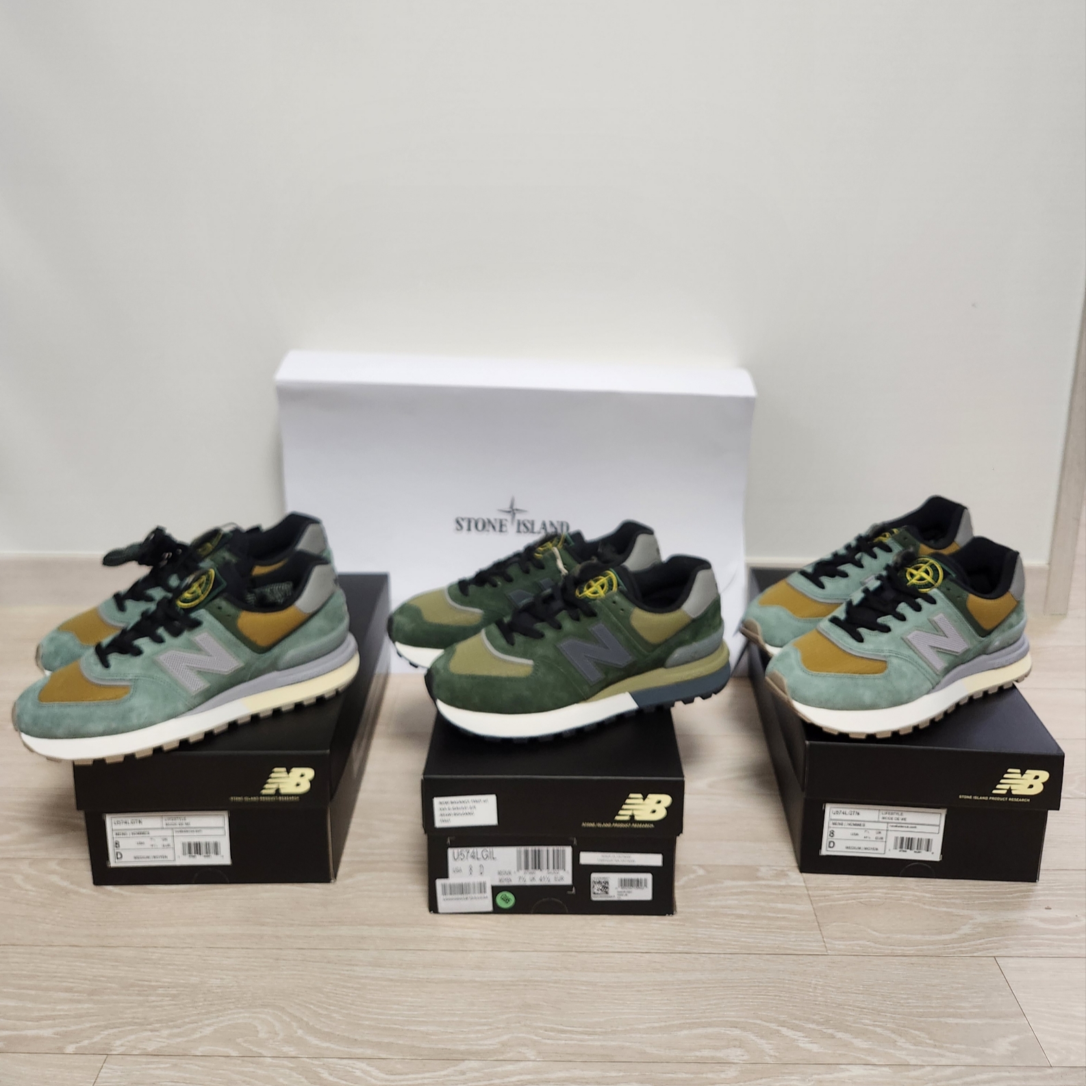 New Balance x Stone Island 574 Legacy Light Green 착용 스타일 - 1