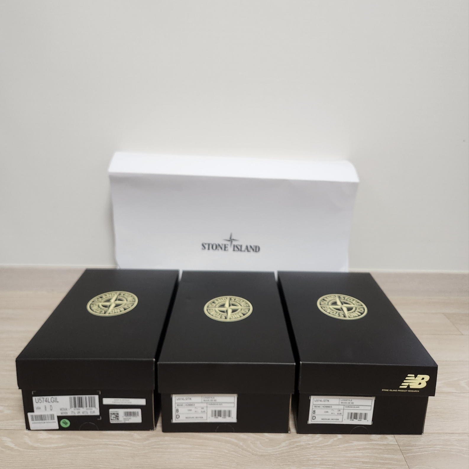 New Balance x Stone Island 574 Legacy Light Green 착용 스타일 - 2