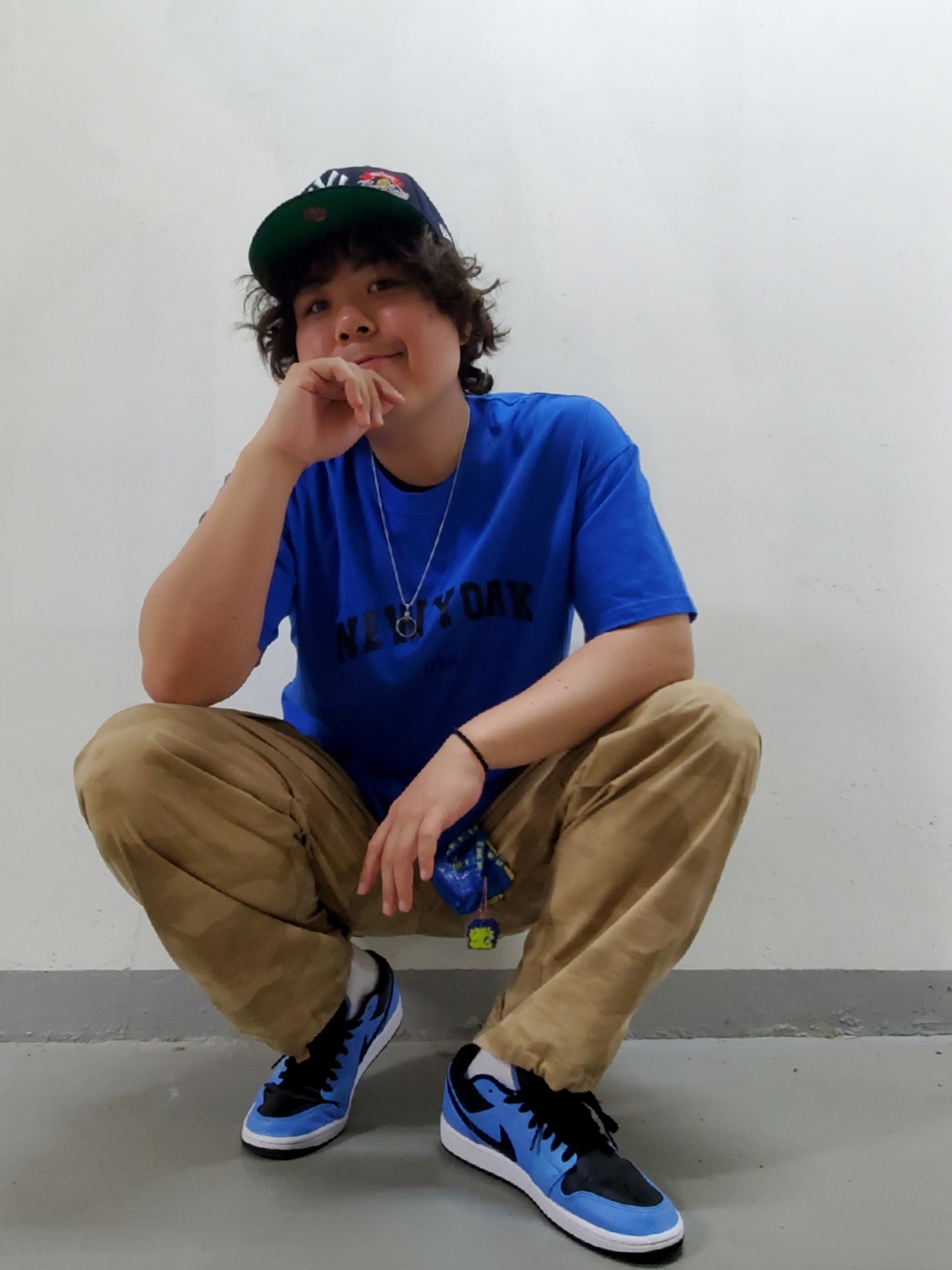 Jordan 1 Low University Blue Black 착용 스타일 - 1