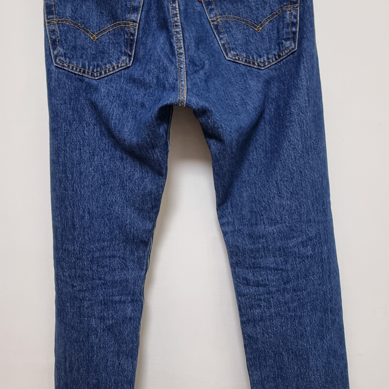 Levi's 501 Original Fit Jean Midium Indigo 착용 스타일 - 2