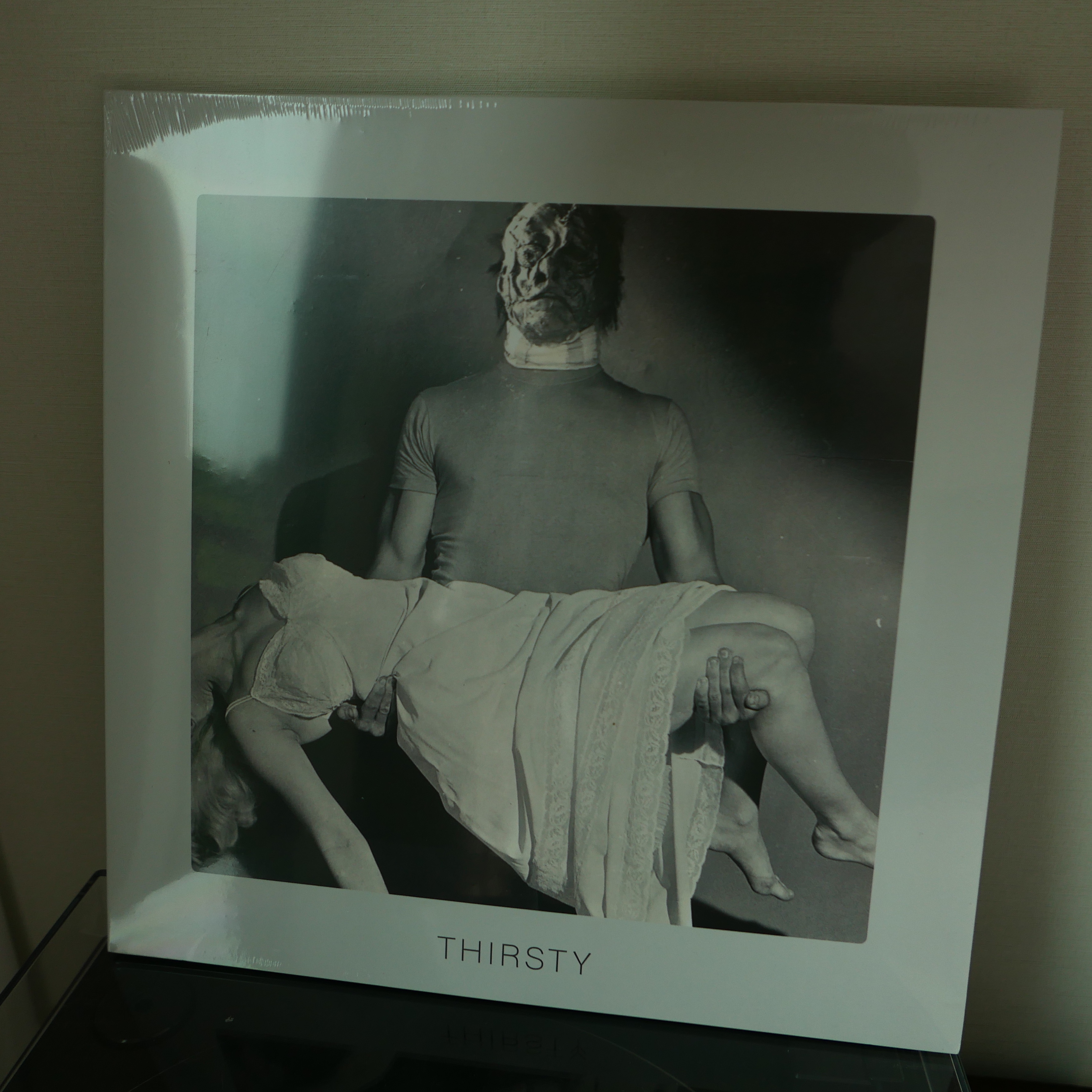 The Black Skirts 3rd Album Part 2 Thirsty Marble Smoke Translucent 착용 스타일