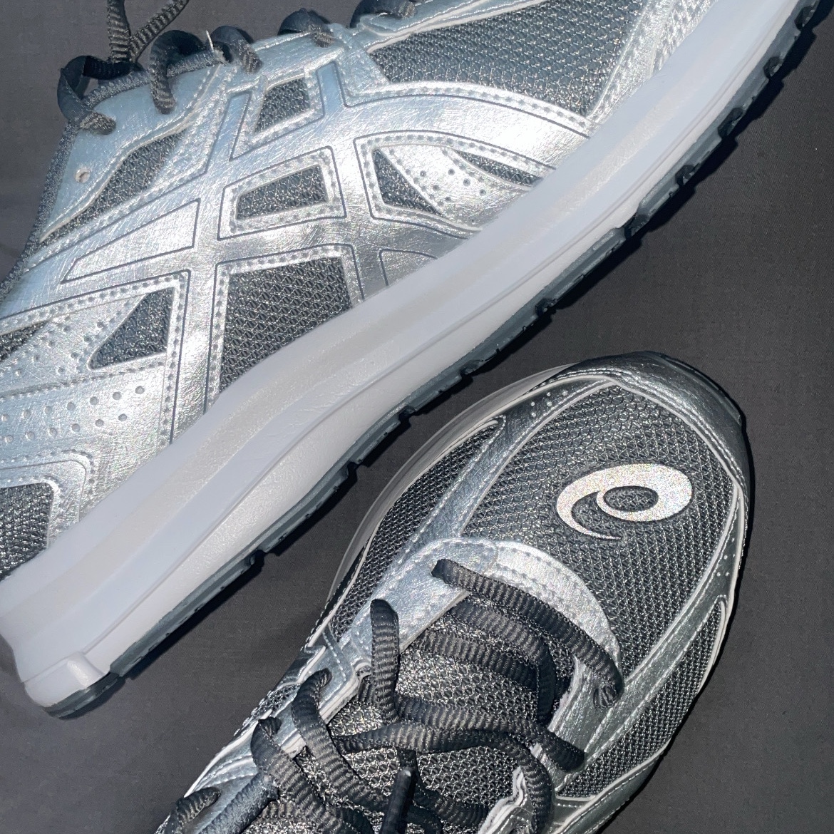 Asics Jog 100 S SMU Sheet Rock Pure Silver - 2E Wide 착용 스타일