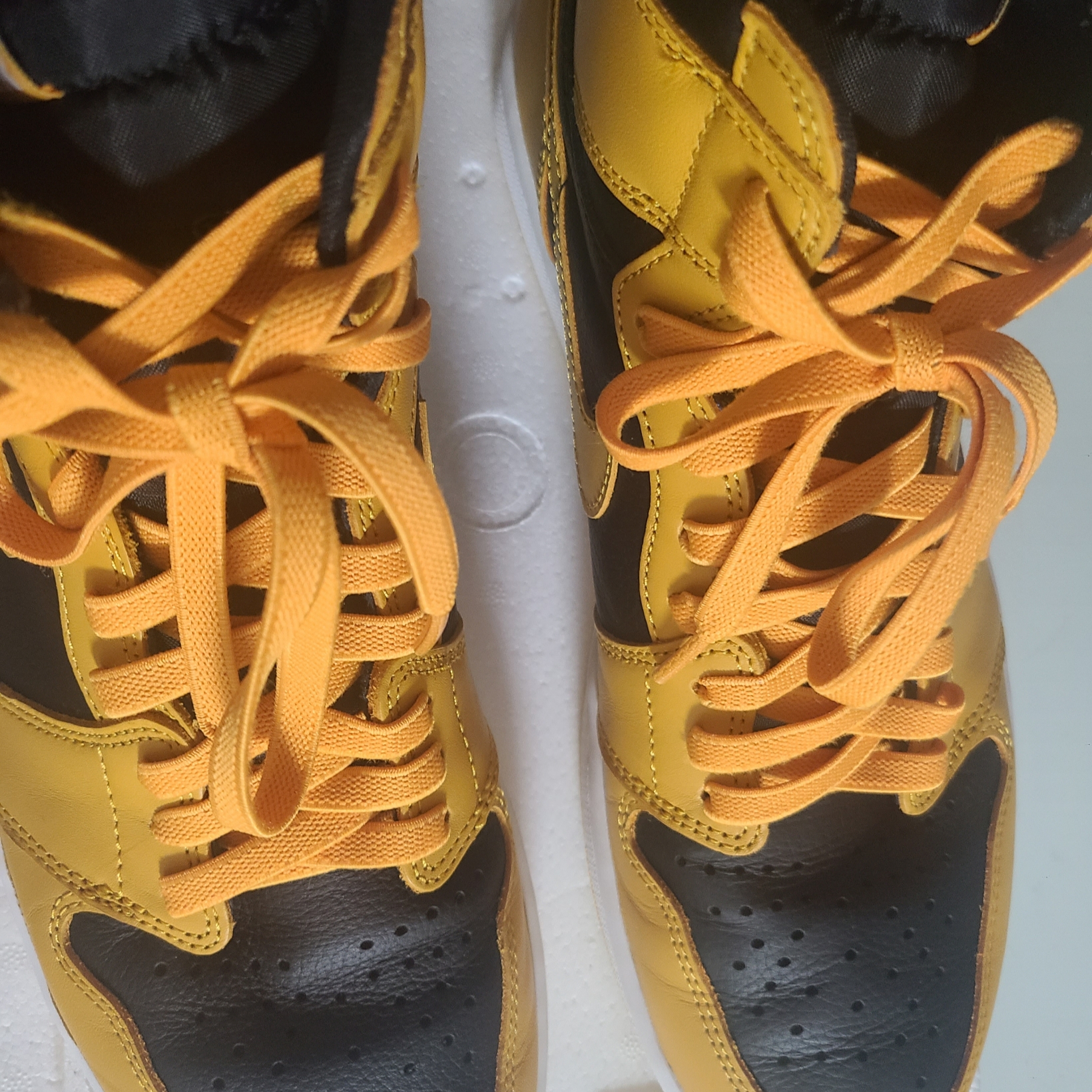 Jordan 1 Retro High OG Pollen 착용 스타일