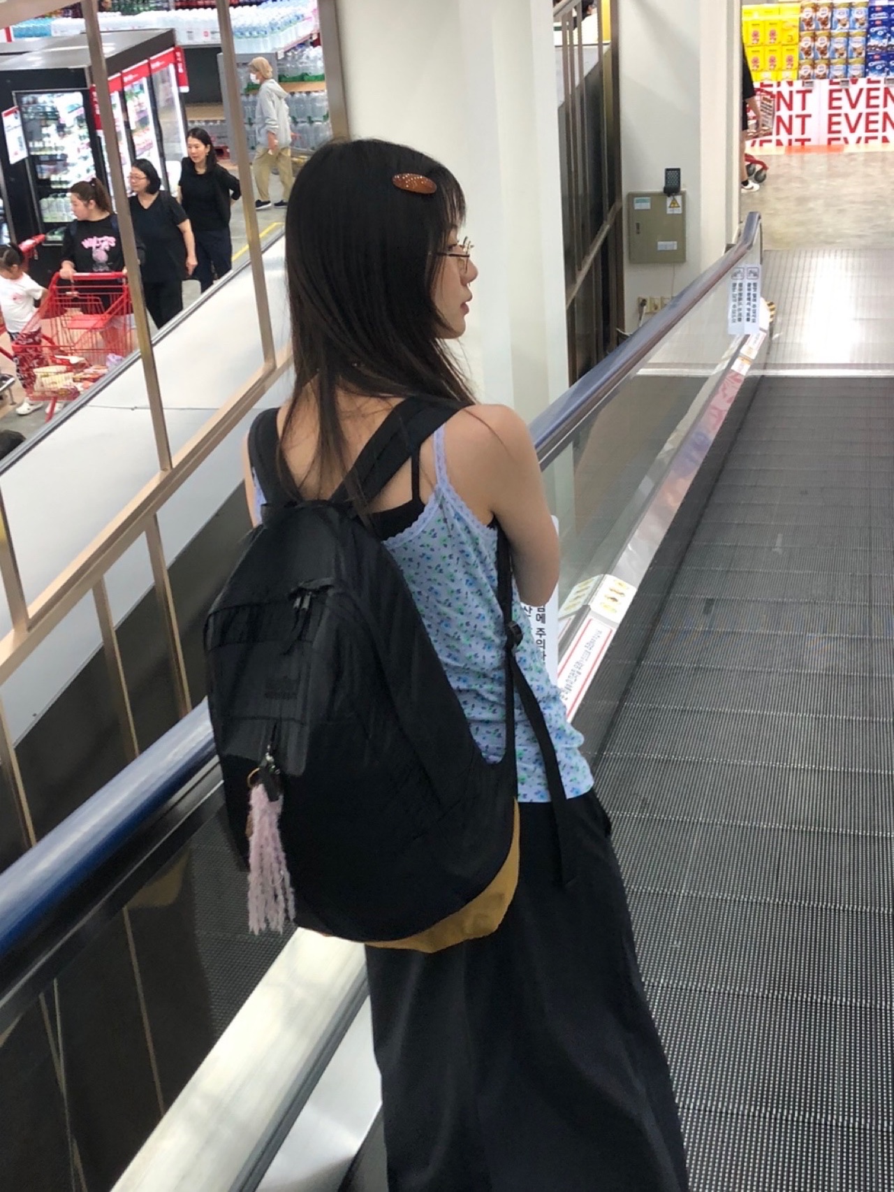 Safarispot Basic Safari Day Backpack Black 착용 스타일