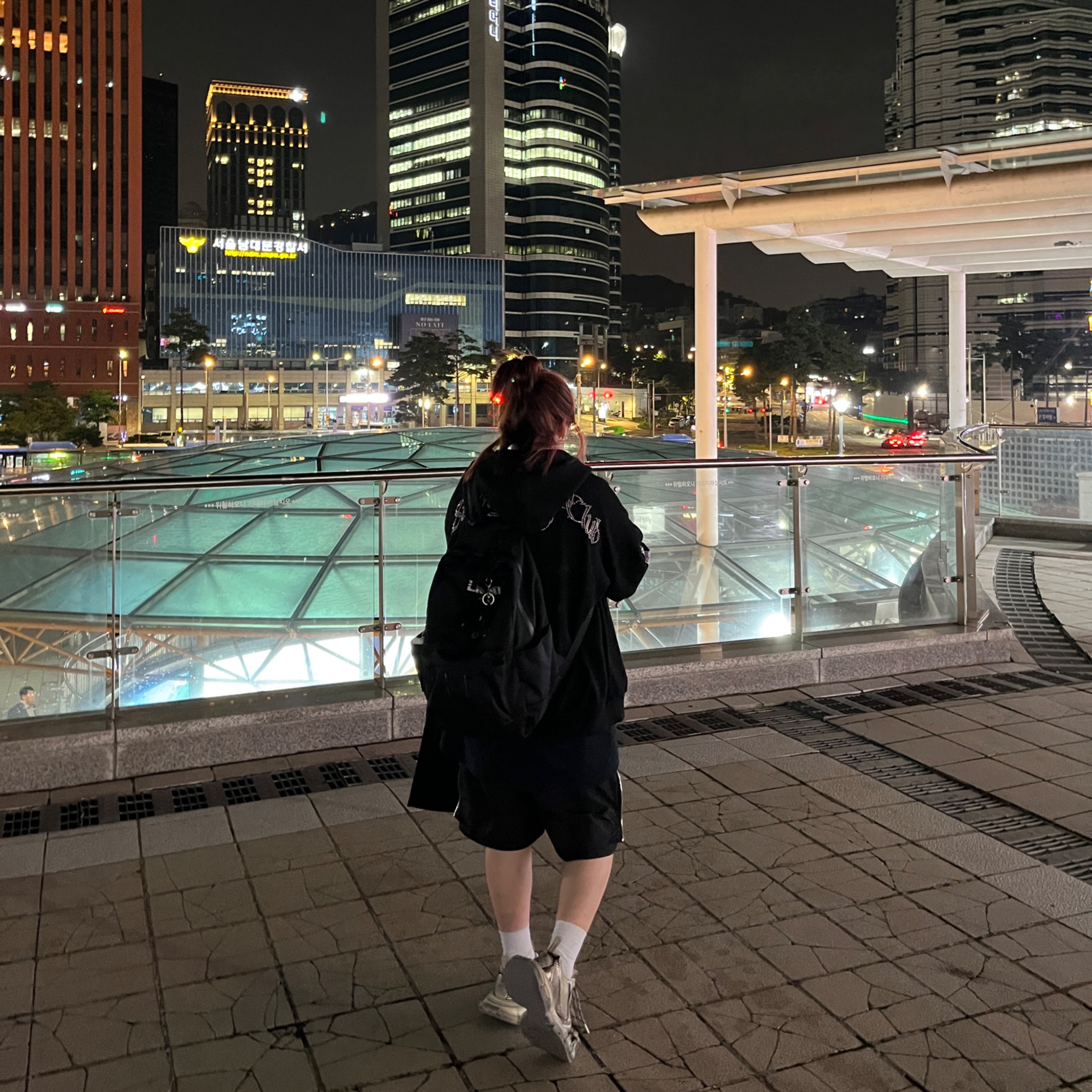 New Era x Takahiromiyashita The Soloist Listen To The Soloist Reflective Logo Light Pack Black, Juun.J Wool Cotton Side Zipper Shorts Black - 22SS 착용 스타일 - 2