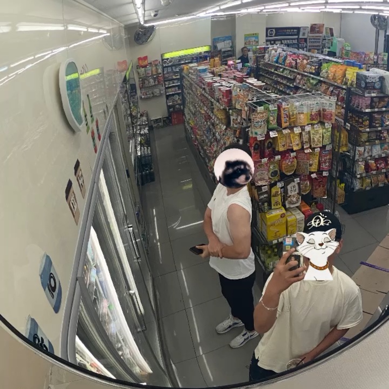 Converse x Ader Error Shapes Shorts Black, Wooyoungmi Flower Print Back Logo T-Shirt Ivory - 23SS 착용 스타일