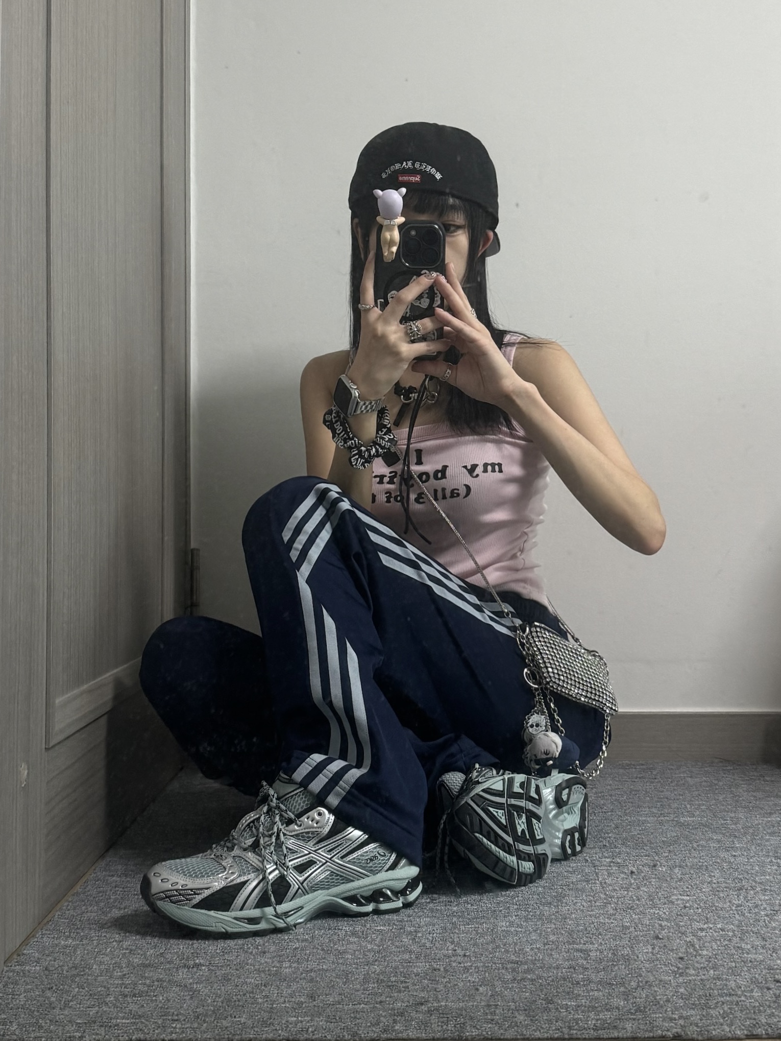 Asics Gel-Nimbus 10.1 Ocean Haze Pure Silver, Supreme Gold Cross S Logo New Era Black - 24SS 착용 스타일 - 2