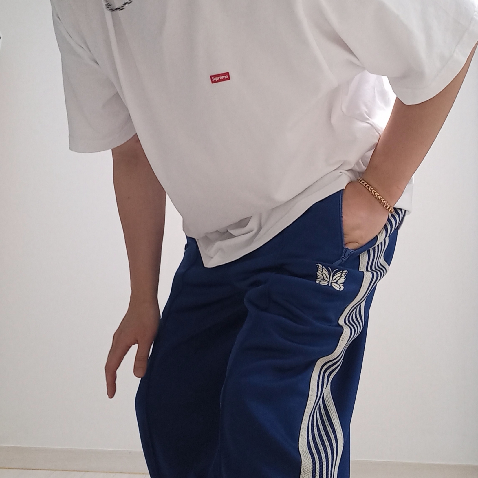 Supreme Cordura Ripstop S Logo 6-Panel Black - 23SS, Supreme Small Box T-Shirt White - 24SS 착용 스타일 - 2