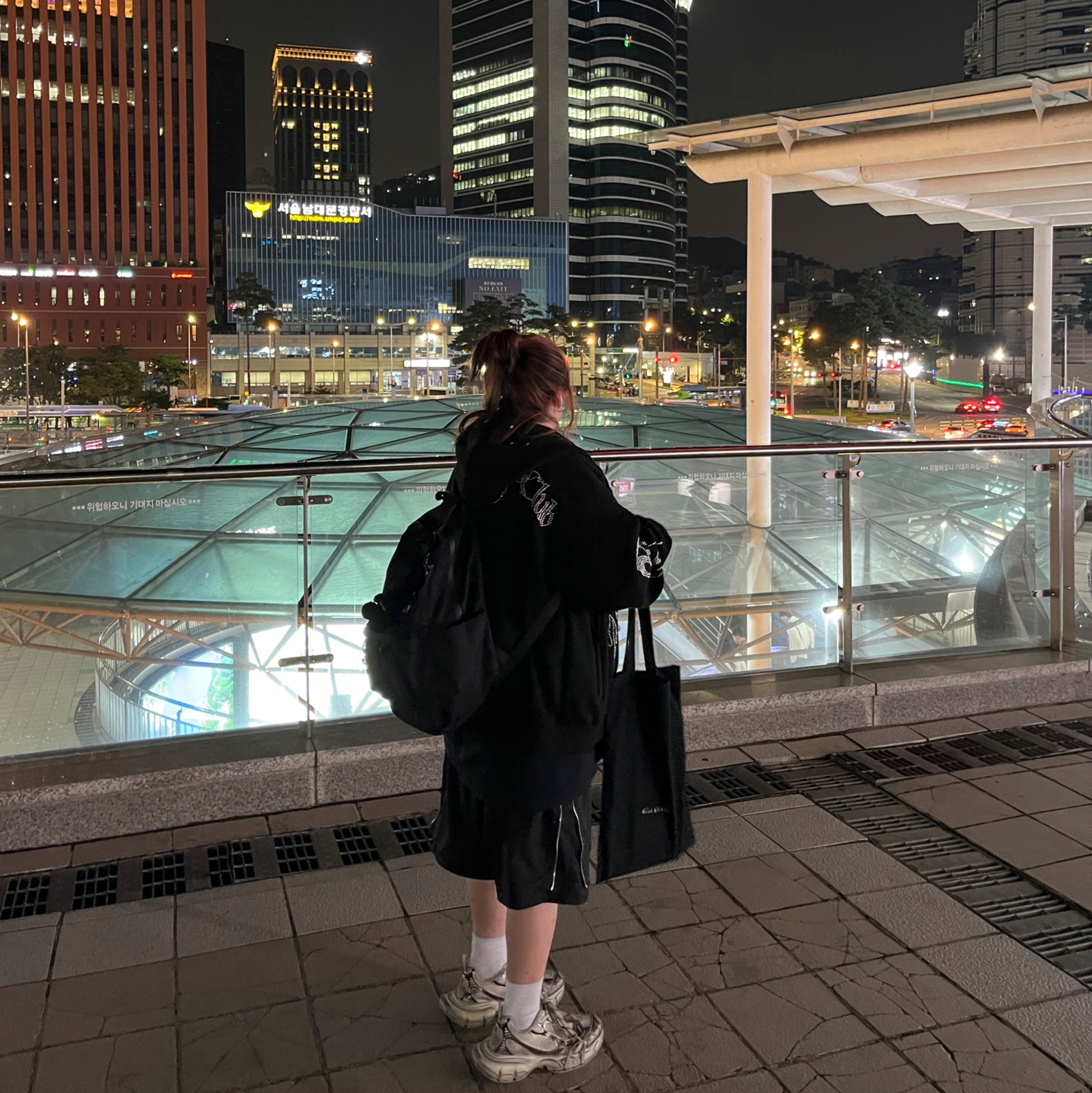 New Era x Takahiromiyashita The Soloist Listen To The Soloist Reflective Logo Light Pack Black, Juun.J Wool Cotton Side Zipper Shorts Black - 22SS 착용 스타일 - 1