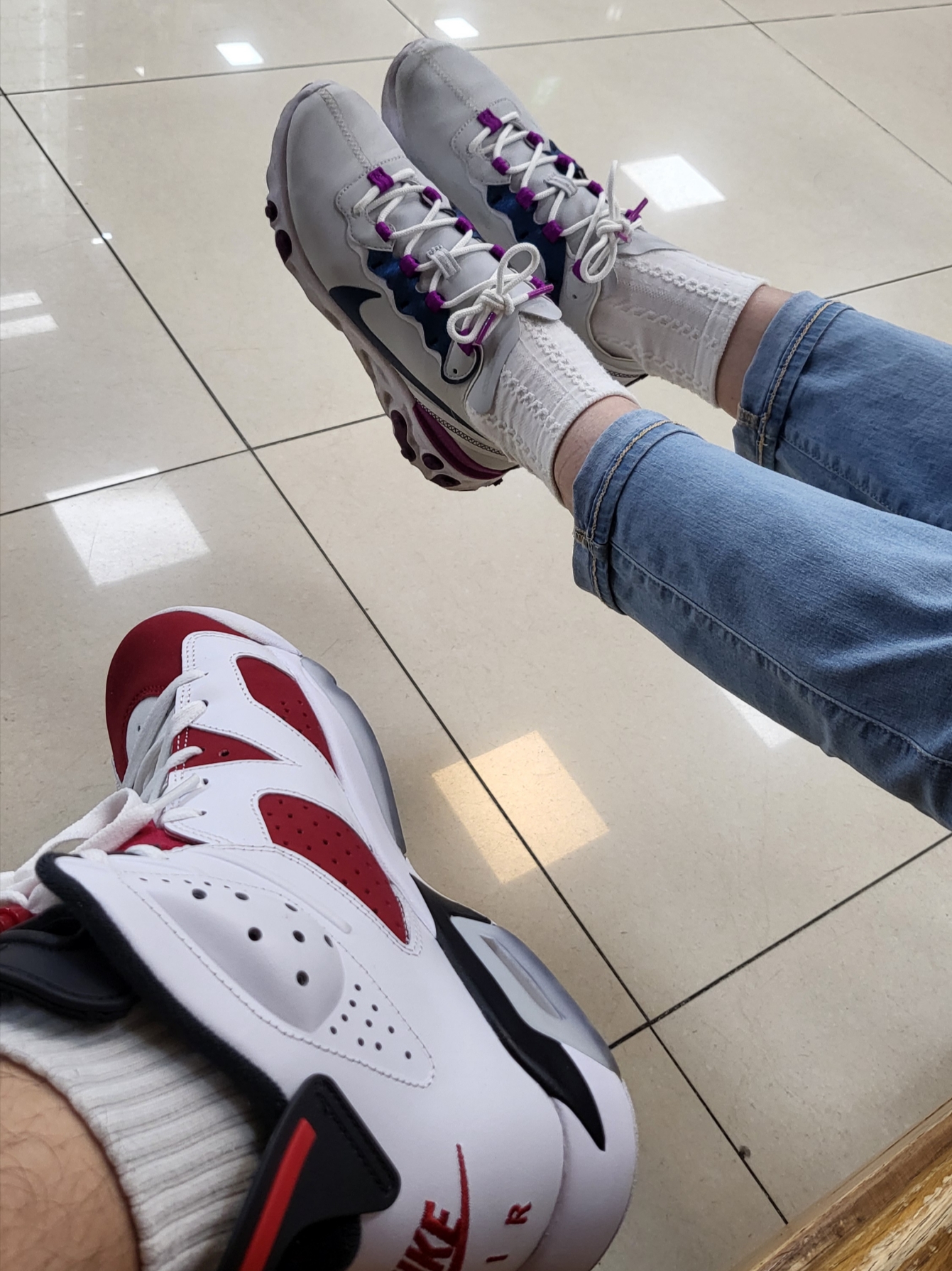 Jordan 6 Retro Carmine 2021, Nike React Element 55 PRM Sunset 착용 스타일 - 1