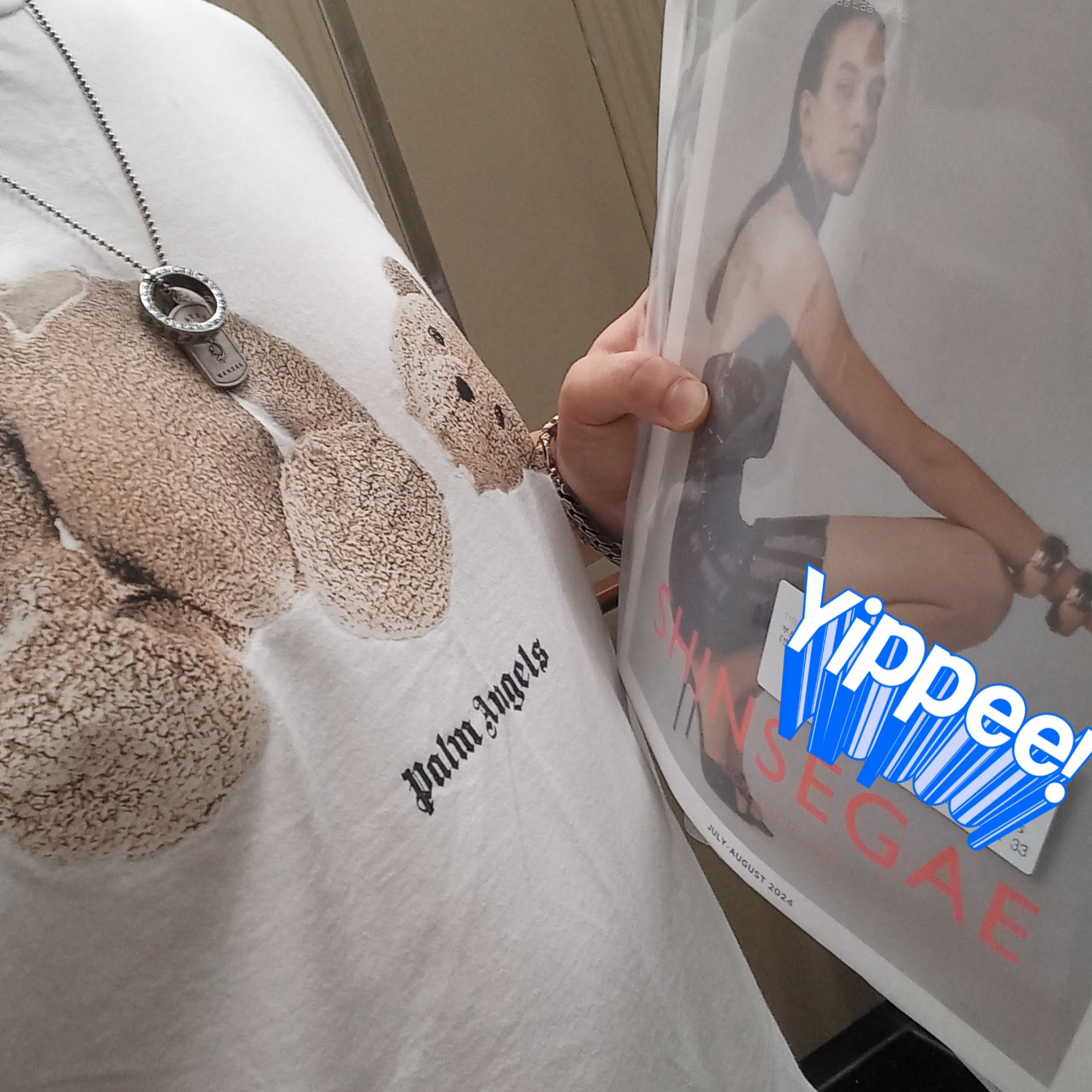 Palm Angels Bear Classic T-Shirt White Brown, Jordan x Travis Scott Jumpman Jack TR Sail and Dark Mocha 착용 스타일 - 5