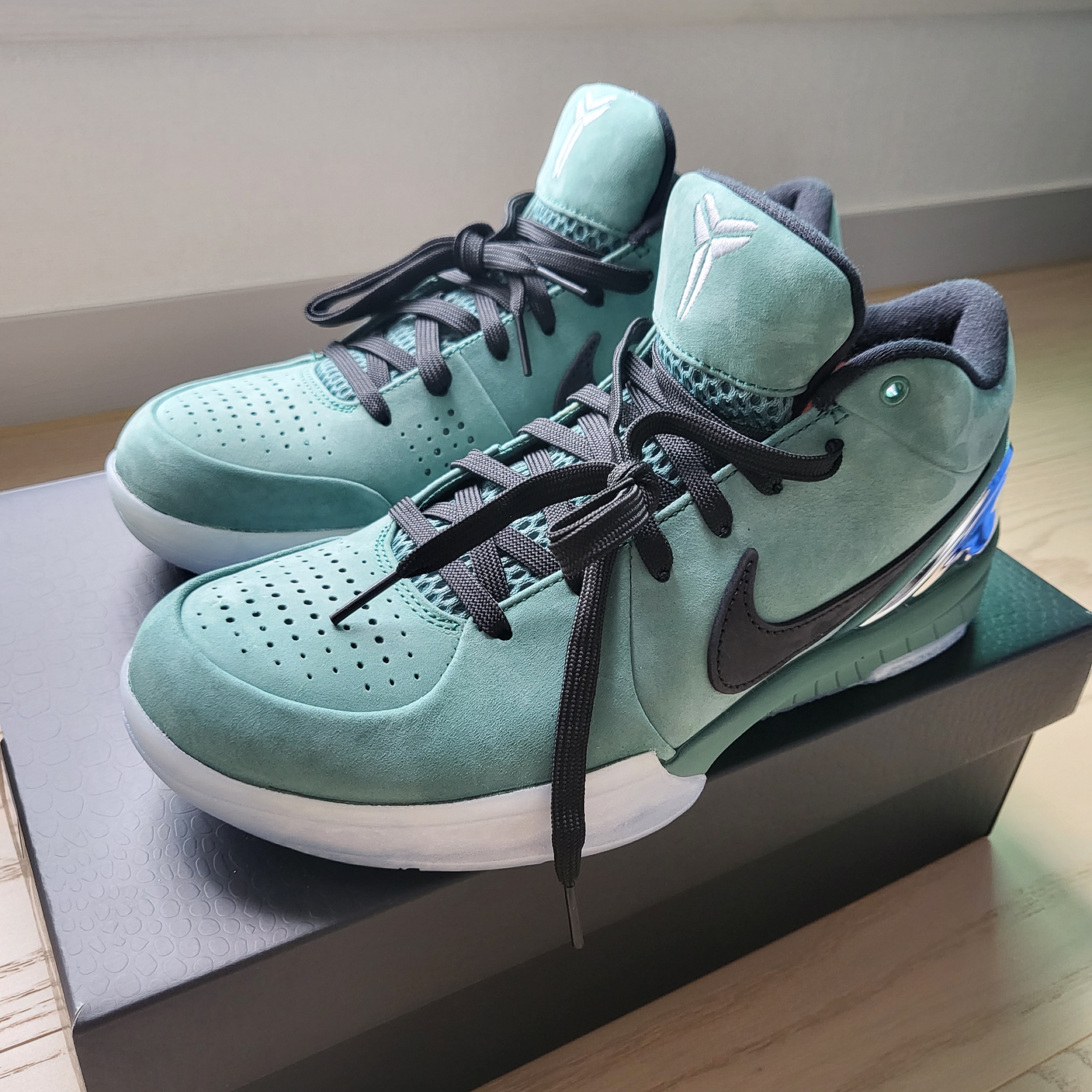 Nike Kobe 4 Protro Girl Dad 착용 스타일 - 1