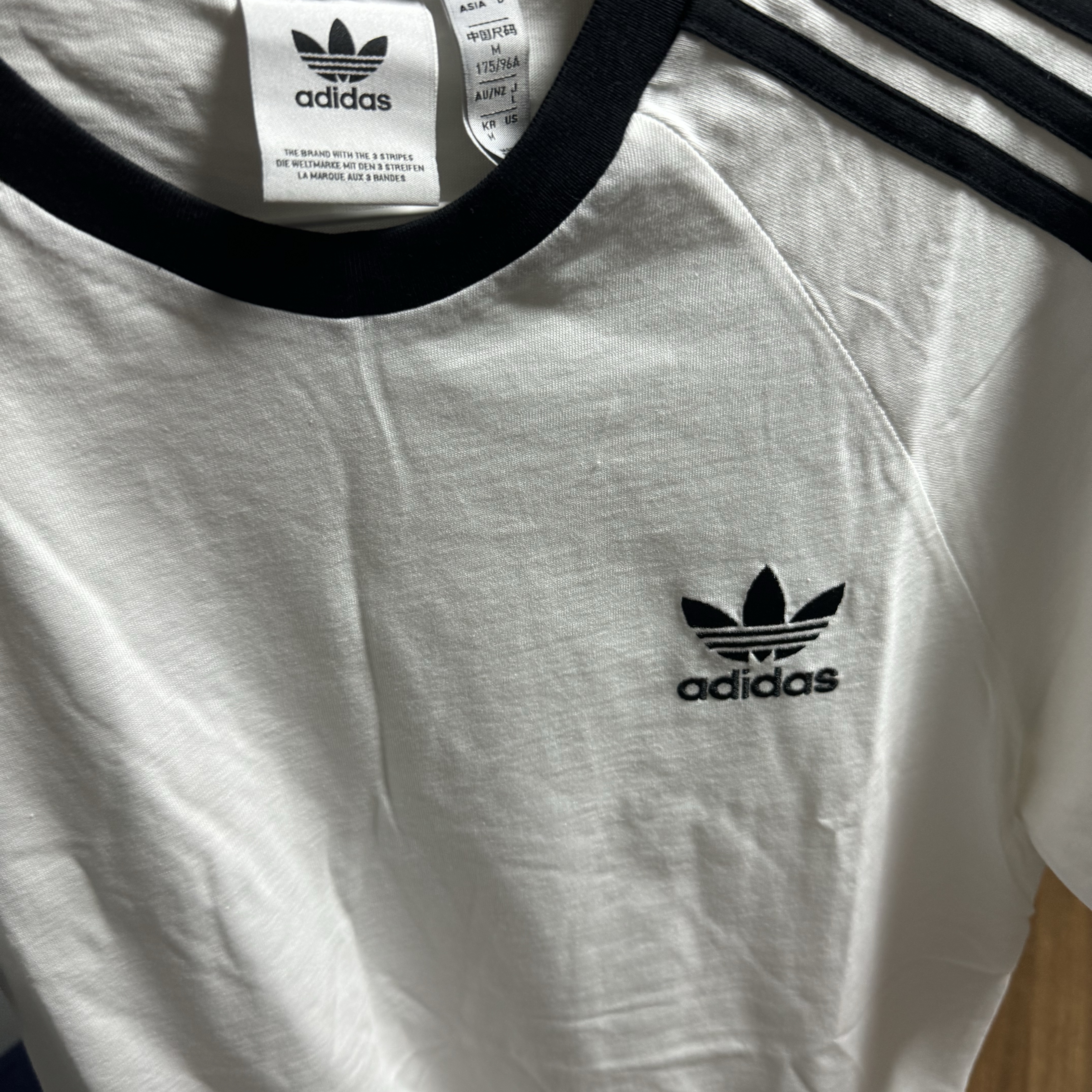 Adidas Adicolor Classics 3-Stripes T-Shirt White - KR Sizing 착용 스타일