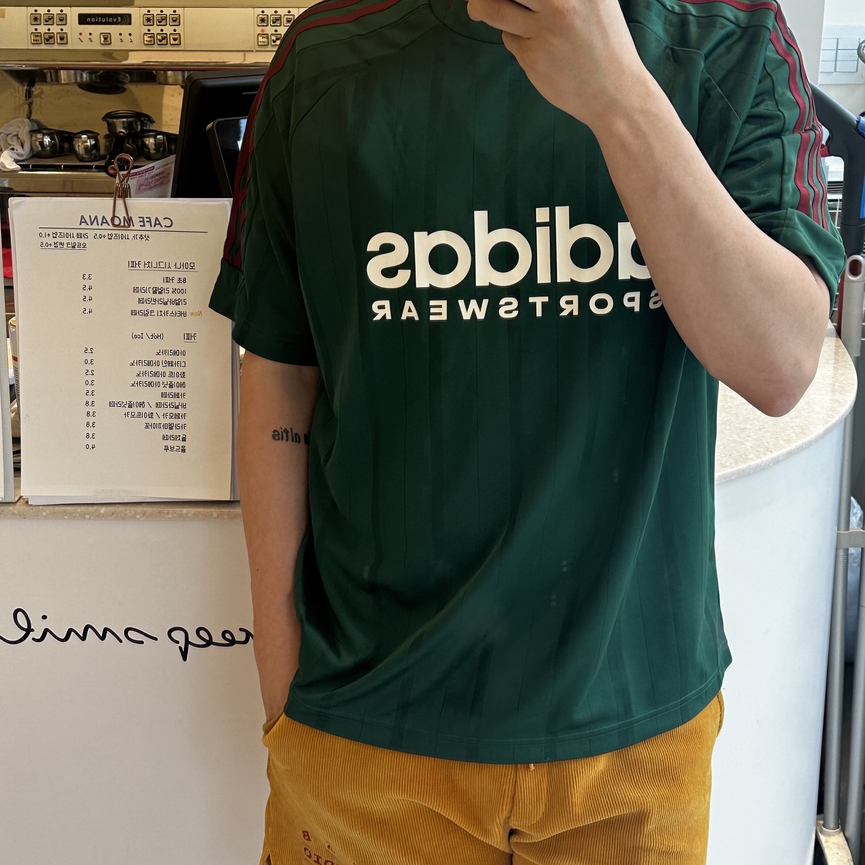 Adidas House of Tiro Nations Pack T-Shirt Team Navy Blue 2 - KR Sizing, Adidas House of Tiro Nations Pack T-Shirt Better Scarlet Legend Ink - KR Sizing 착용 스타일