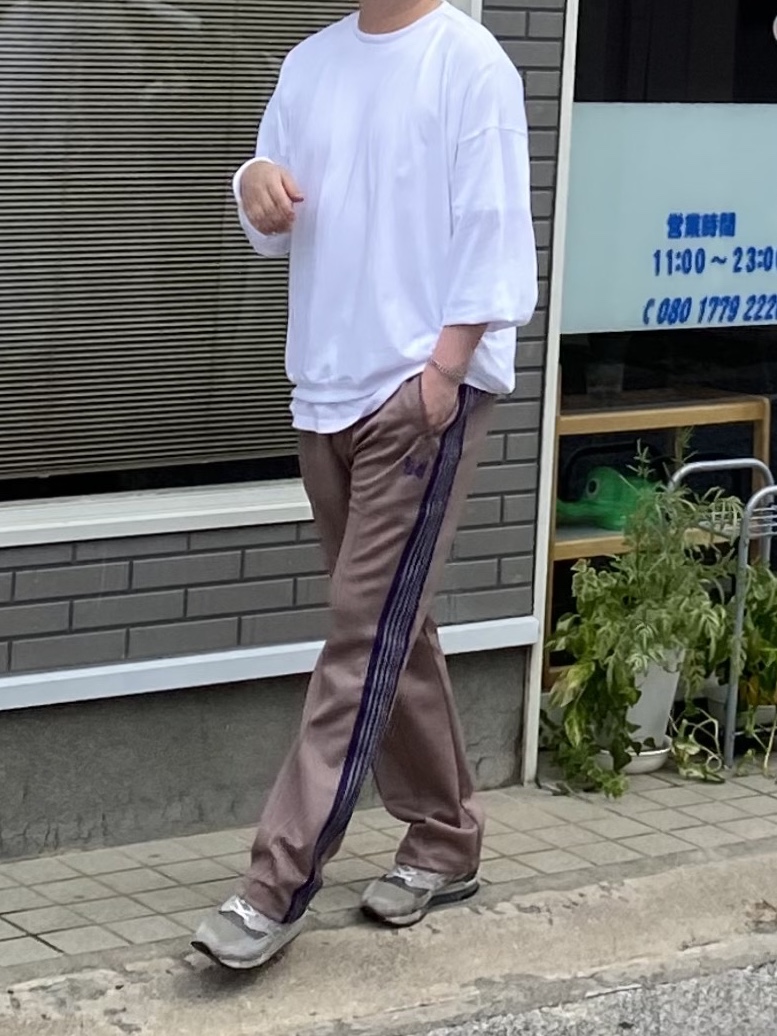 Needles Narrow Track Pants Poly Smooth Taupe, New Balance 998 Made in USA Bringback 착용 스타일