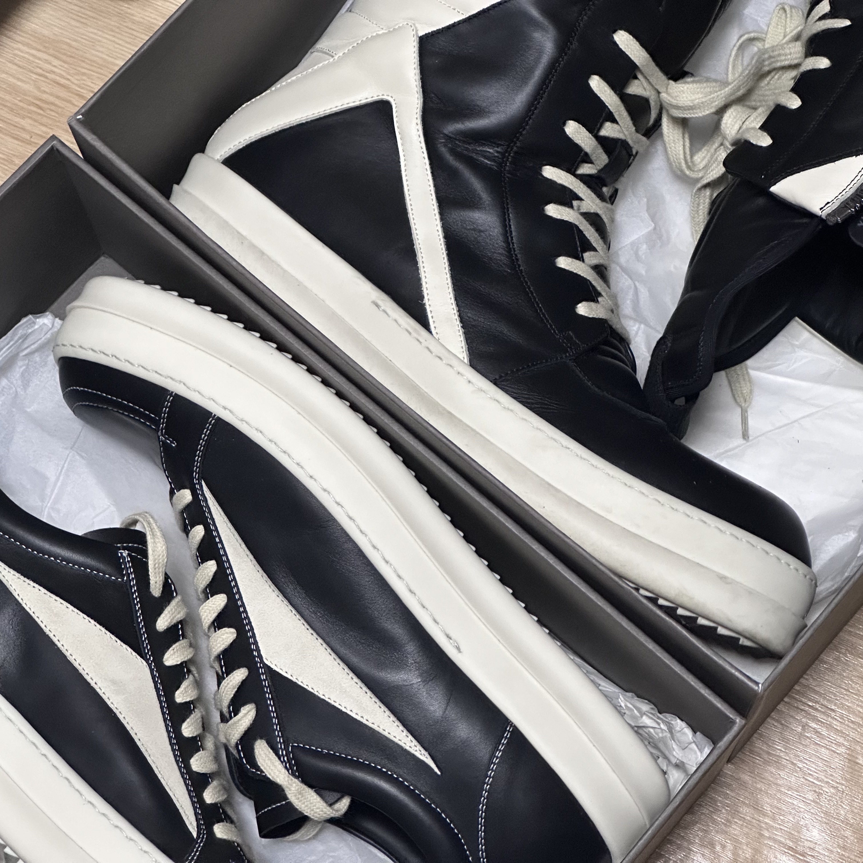 Rick Owens Luxor Vintage Sneakers Black Milk, Rick Owens Geobasket Full Grain Calf Leather Strobe Sneakers Black Milk White 착용 스타일