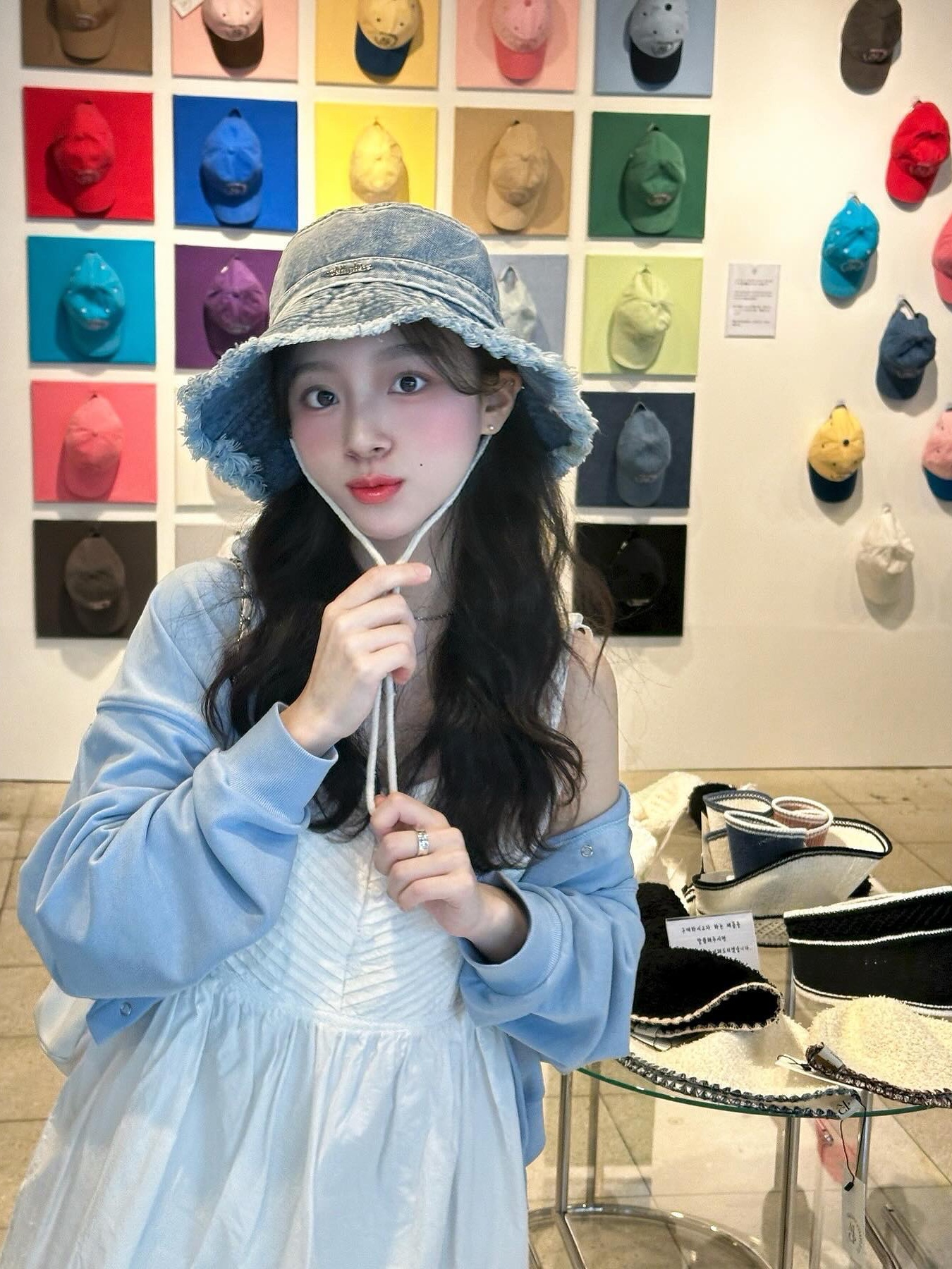Allincomplete Denim Bleaching Safari Hat Blue Denim 착용 스타일 - 2