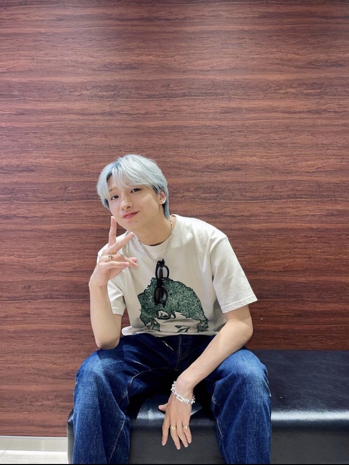 Basketcase Chaos Tee Cream 착용 스타일 - 1