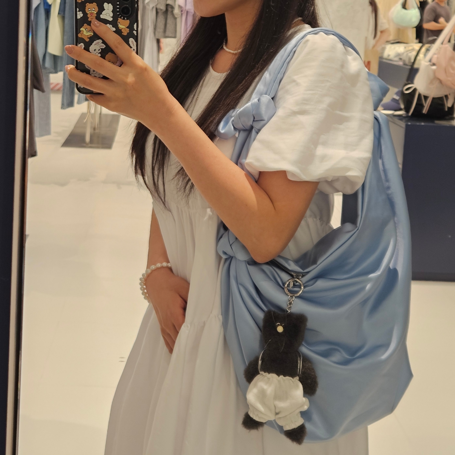 Cos Nylon Hitch Shoulder Bag Light Blue, Matin Kim Macaron Logo Ball Cap Sky 착용 스타일 - 2