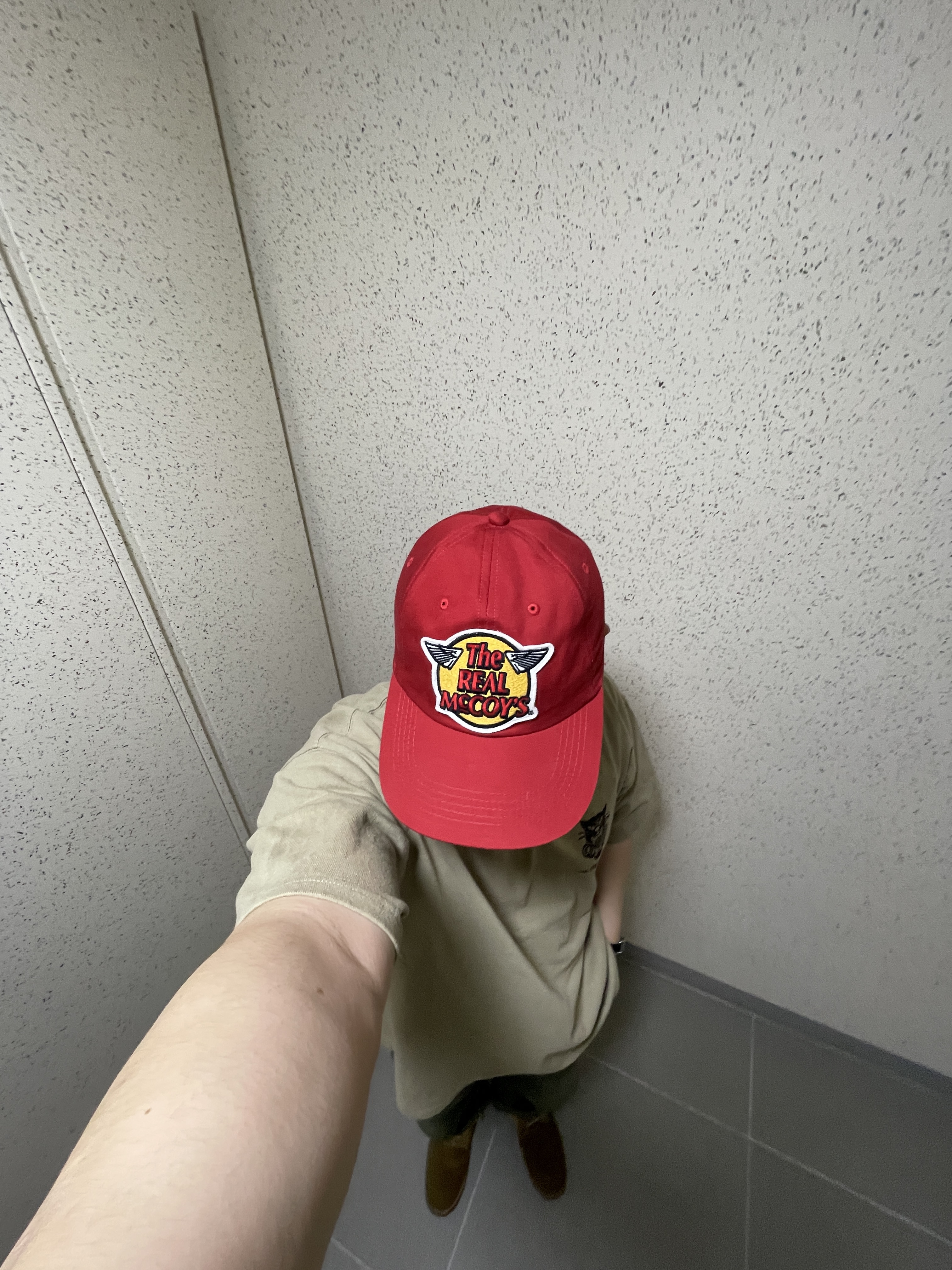 The Real McCoy's Logo Baseball Cap Red 착용 스타일 - 2