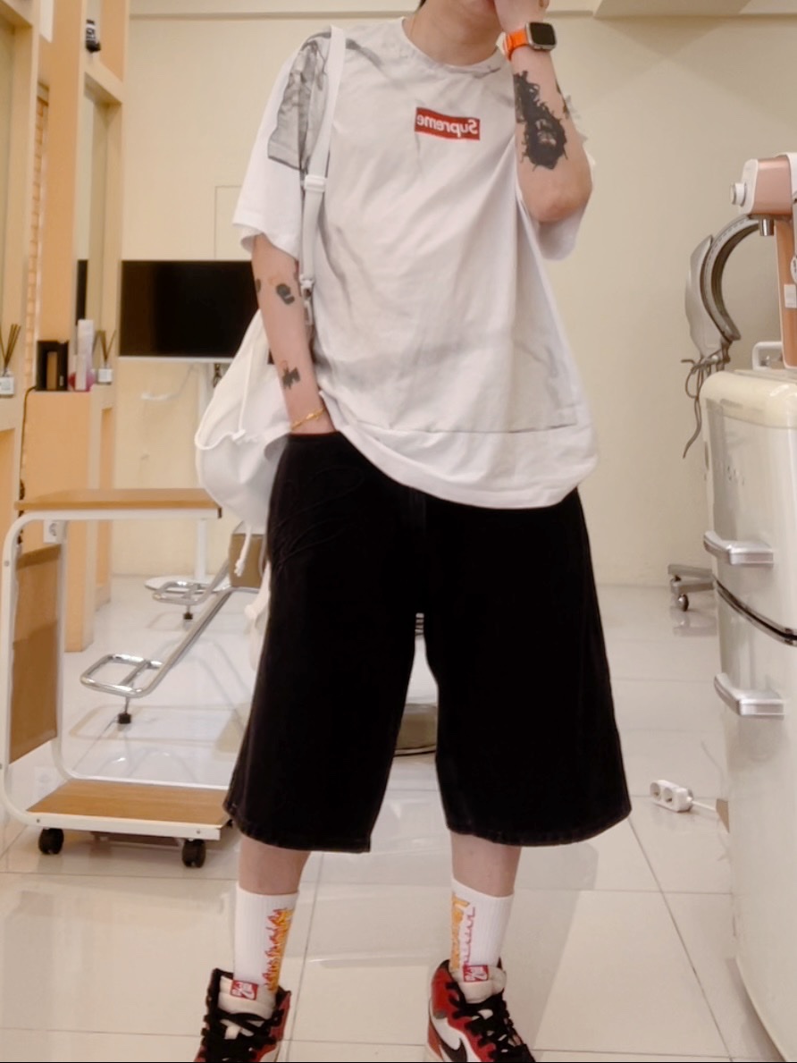 Supreme x MM6 Maison Margiela Box Logo T-Shirt White - 24SS, Supreme Mesh Small Backpack White - 23SS 착용 스타일 - 1