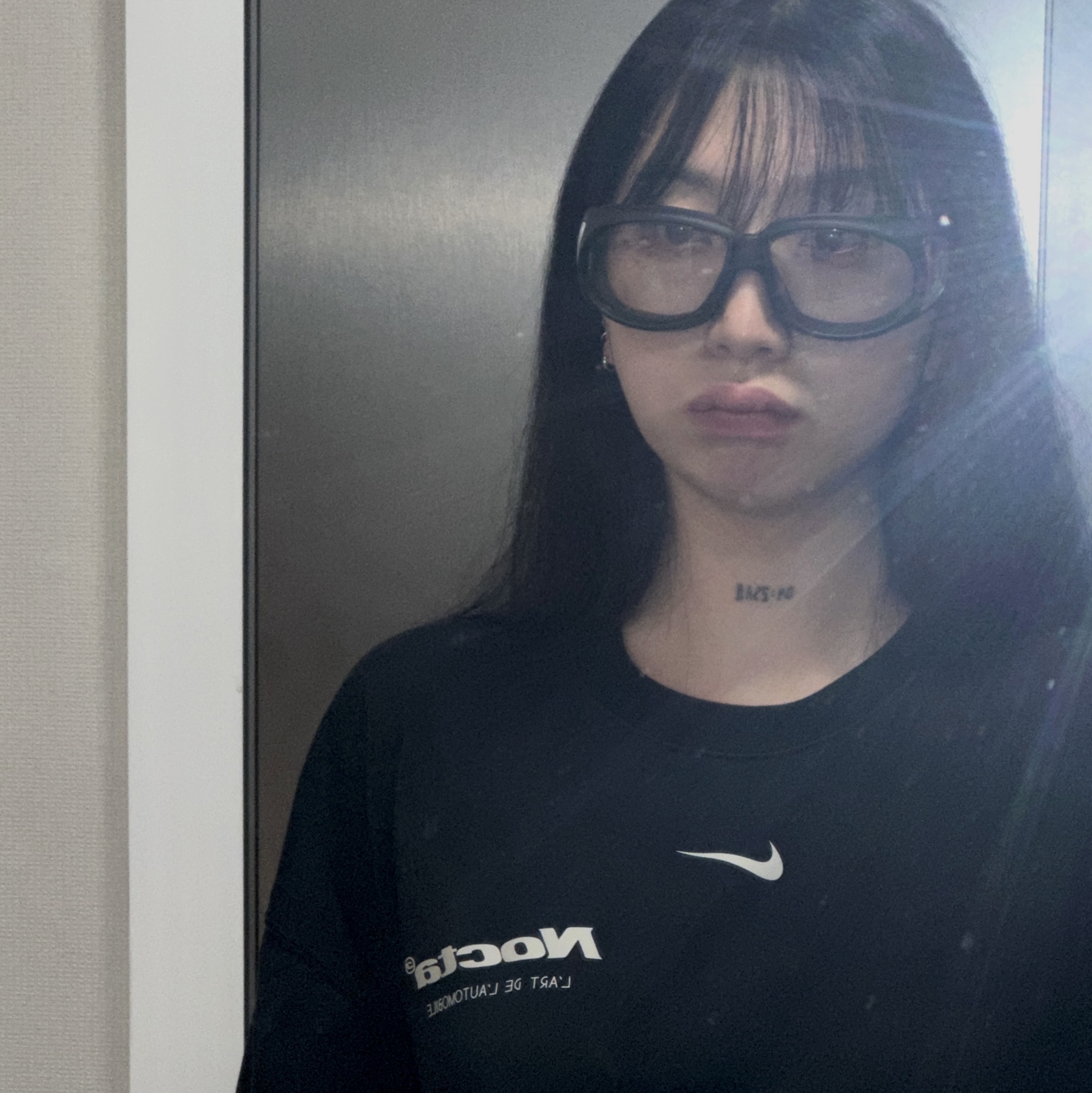 Nike x Drake Nocta x Kar L'Art De L'Automobile Burrow T-Shirt Black (FD2205-010) 착용 스타일