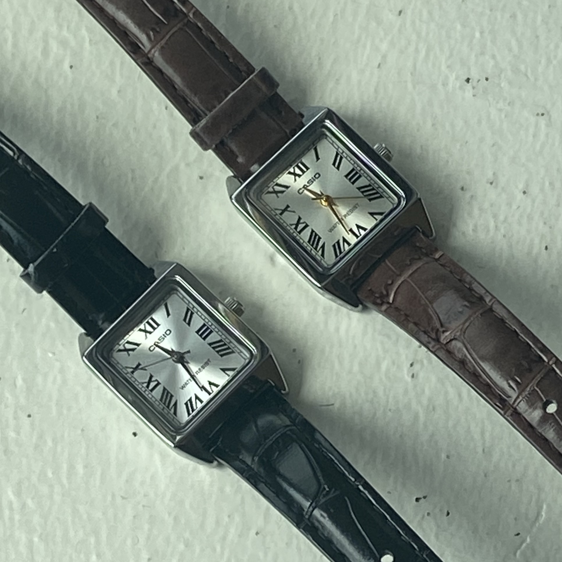 Casio LTP-V007L-7B1, Casio LTP-V007L-9B 착용 스타일 - 2