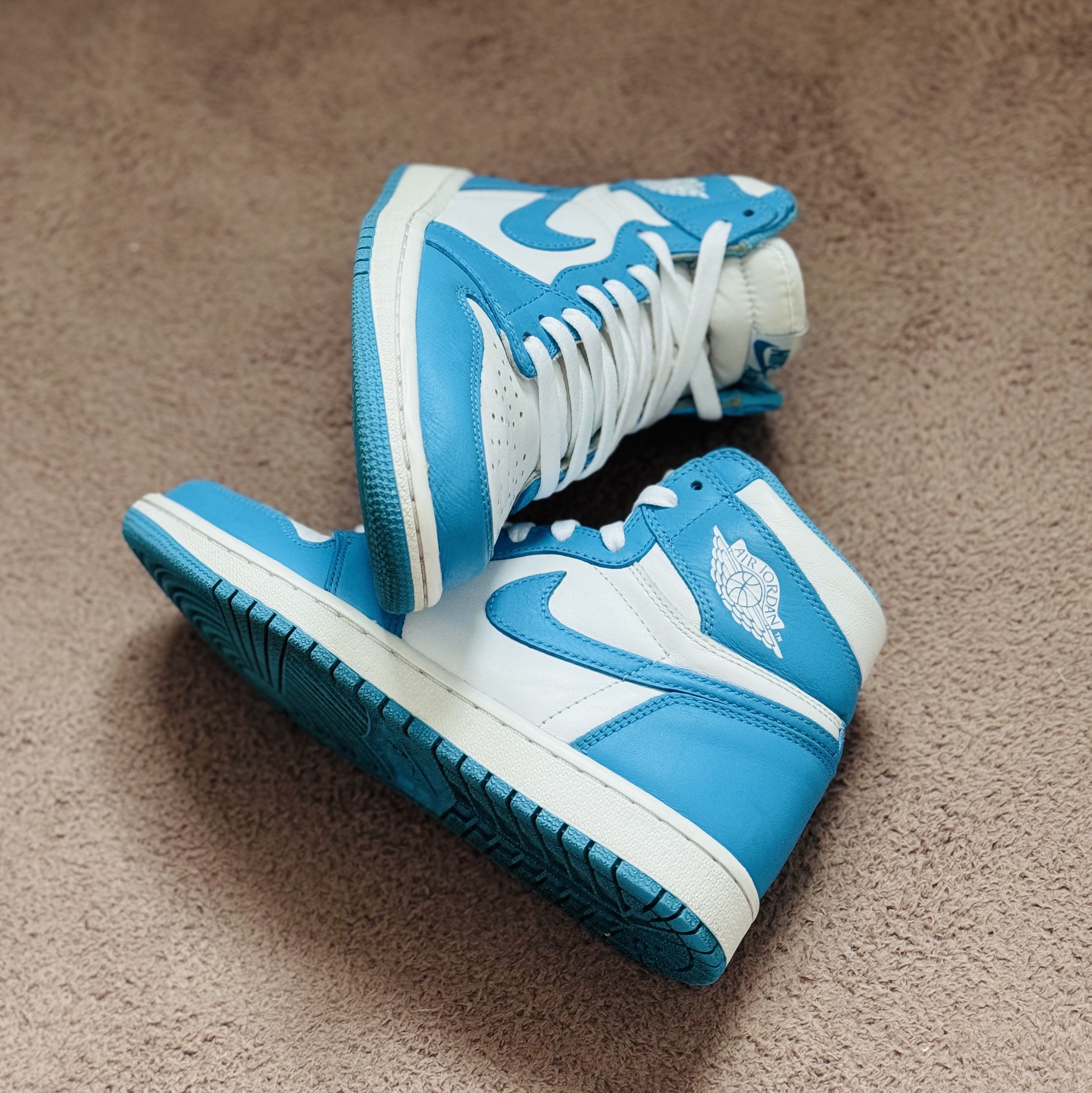 Jordan 1 Retro UNC 착용 스타일
