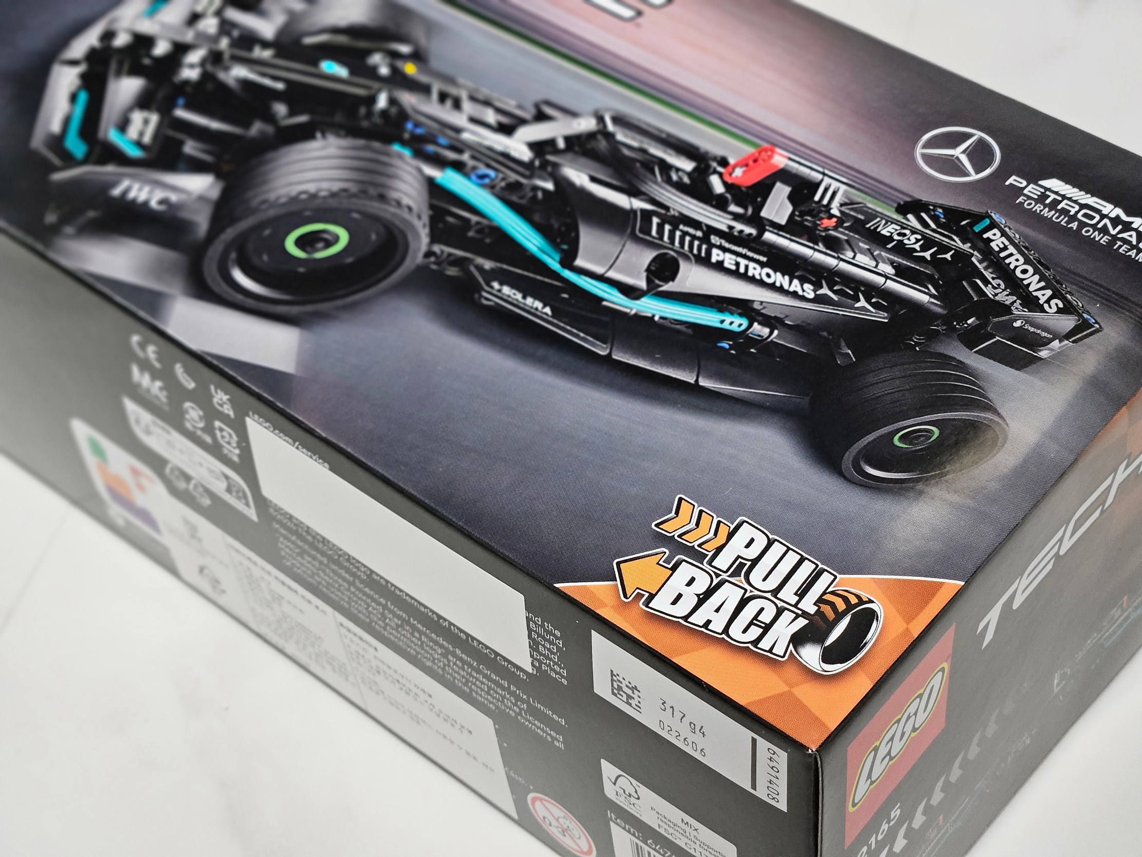 Lego Mercedes-AMG F1 W14 E Performance Pull-Back 착용 스타일 - 6