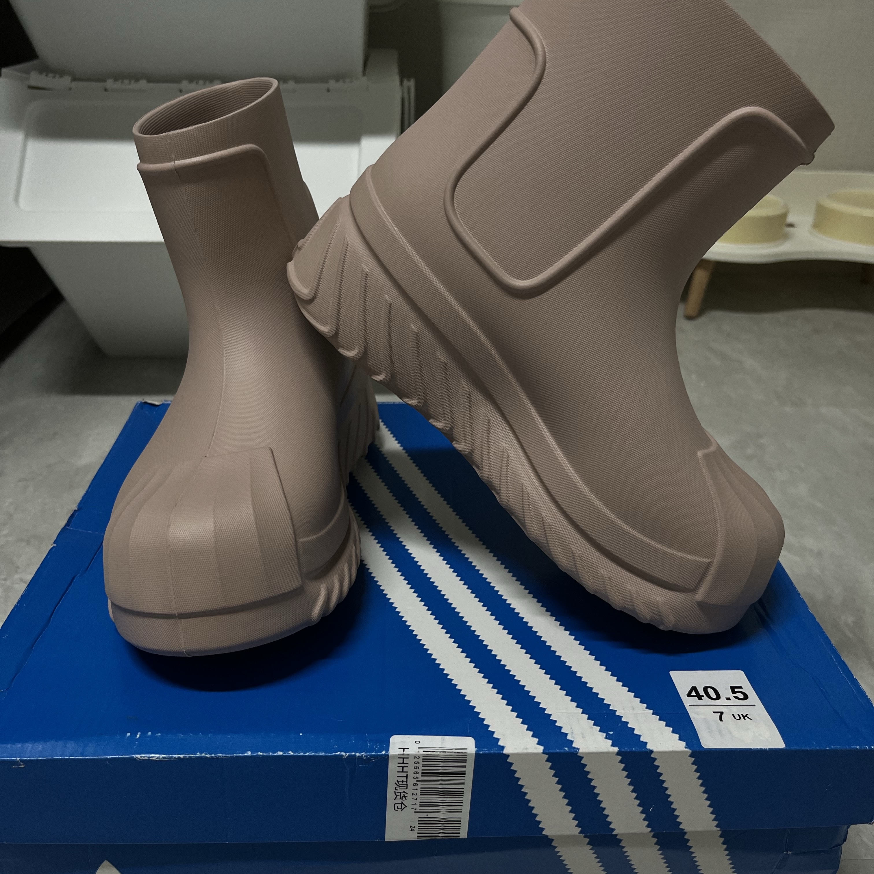 (W) Adidas Adifom Superstar Boot Wonder Taupe 착용 스타일 - 2